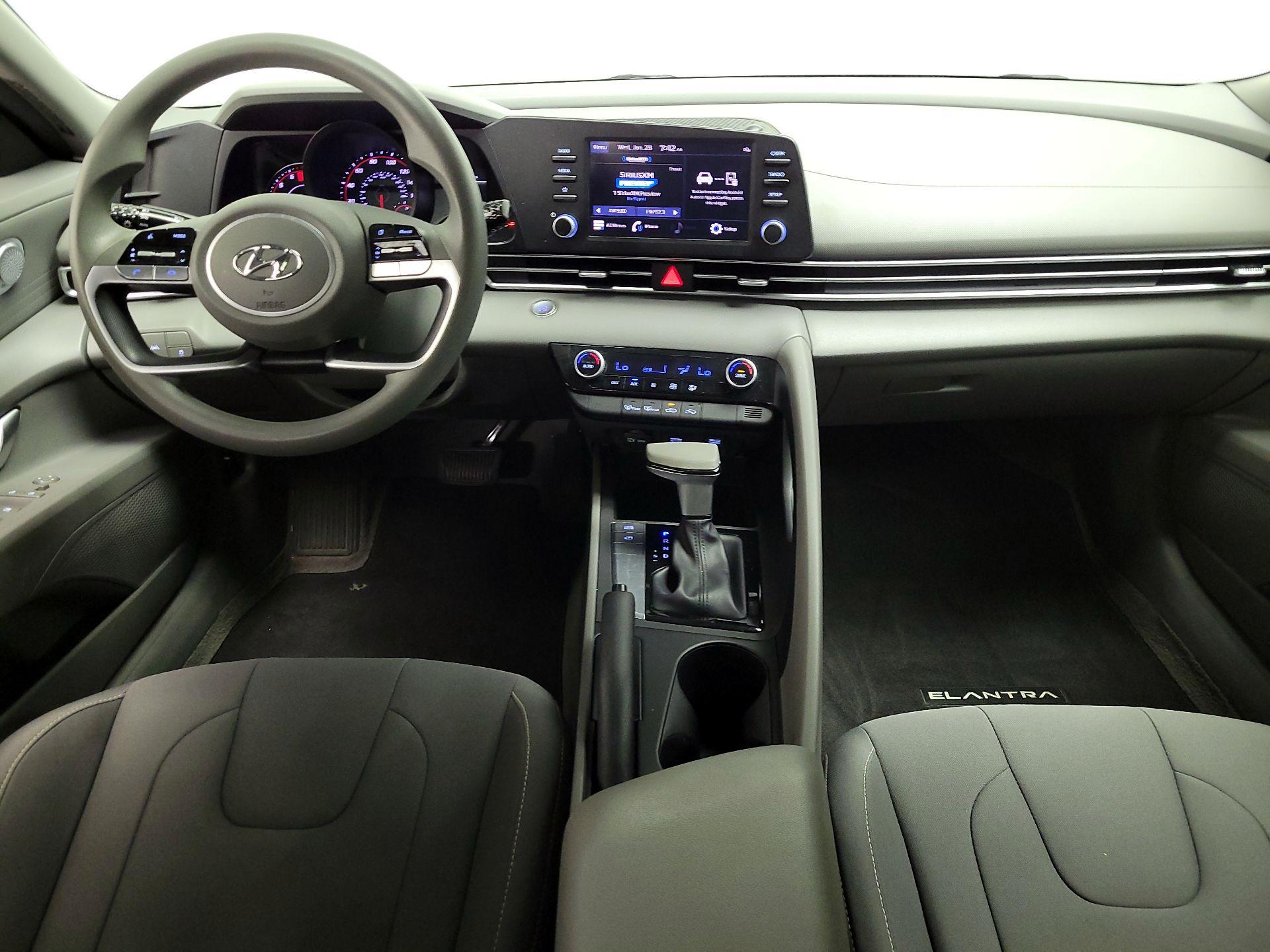 Thumbnail: 2023 Hyundai Elantra - 9