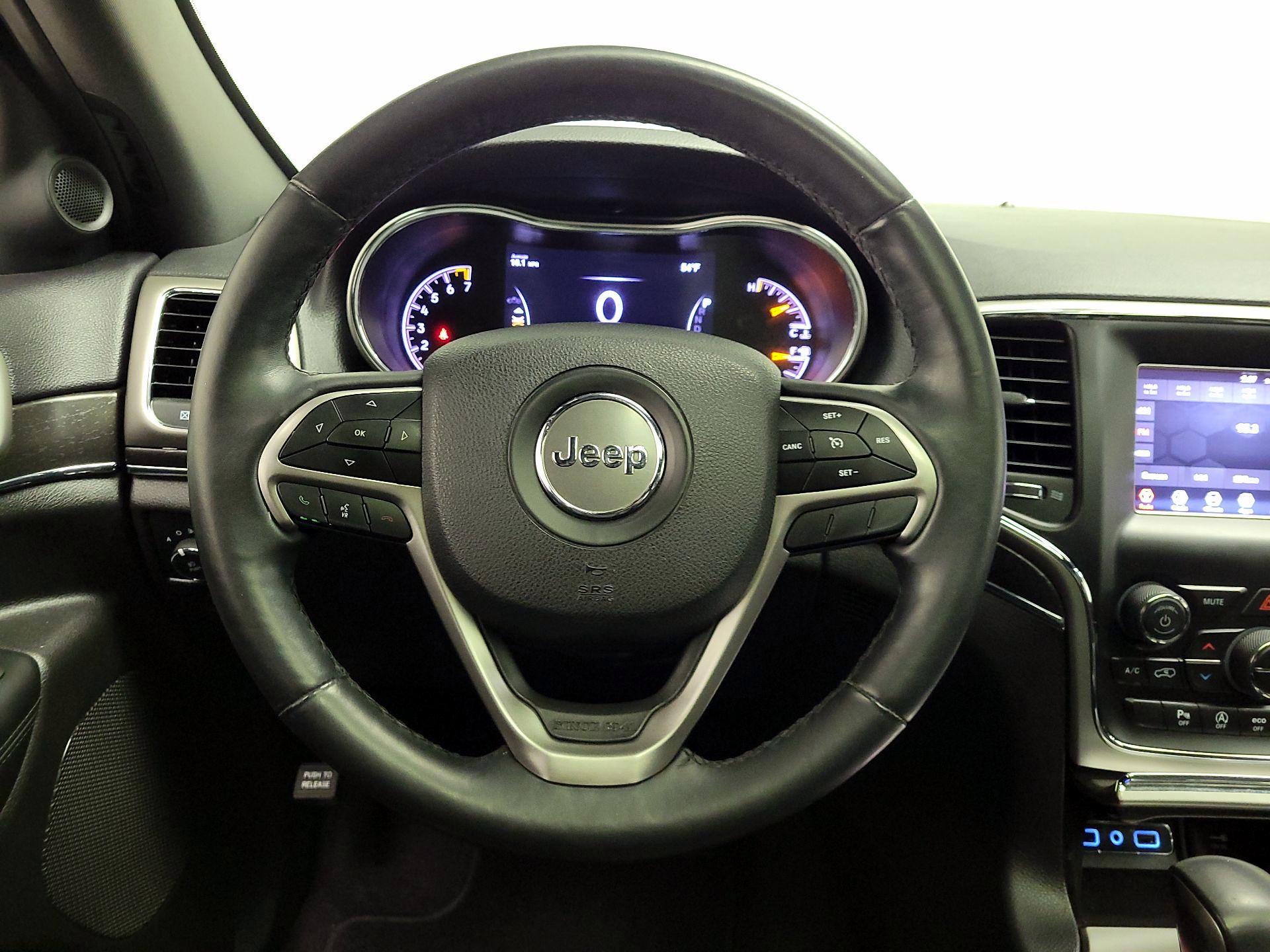 Thumbnail: 2018 Jeep Grand Cherokee - 10