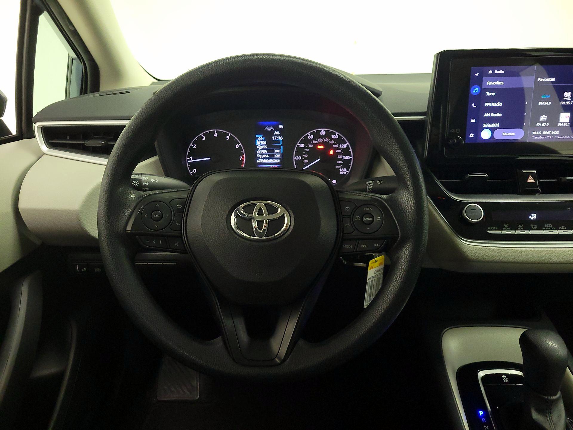 Thumbnail: 2024 Toyota Corolla - 10