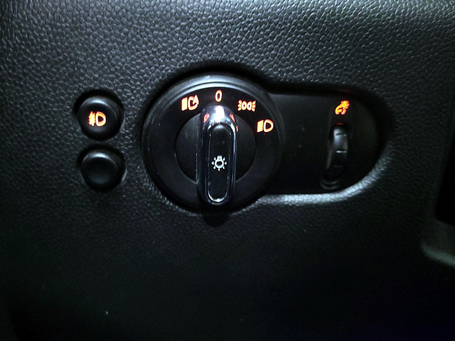 Thumbnail: 2020 MINI Cooper - 13