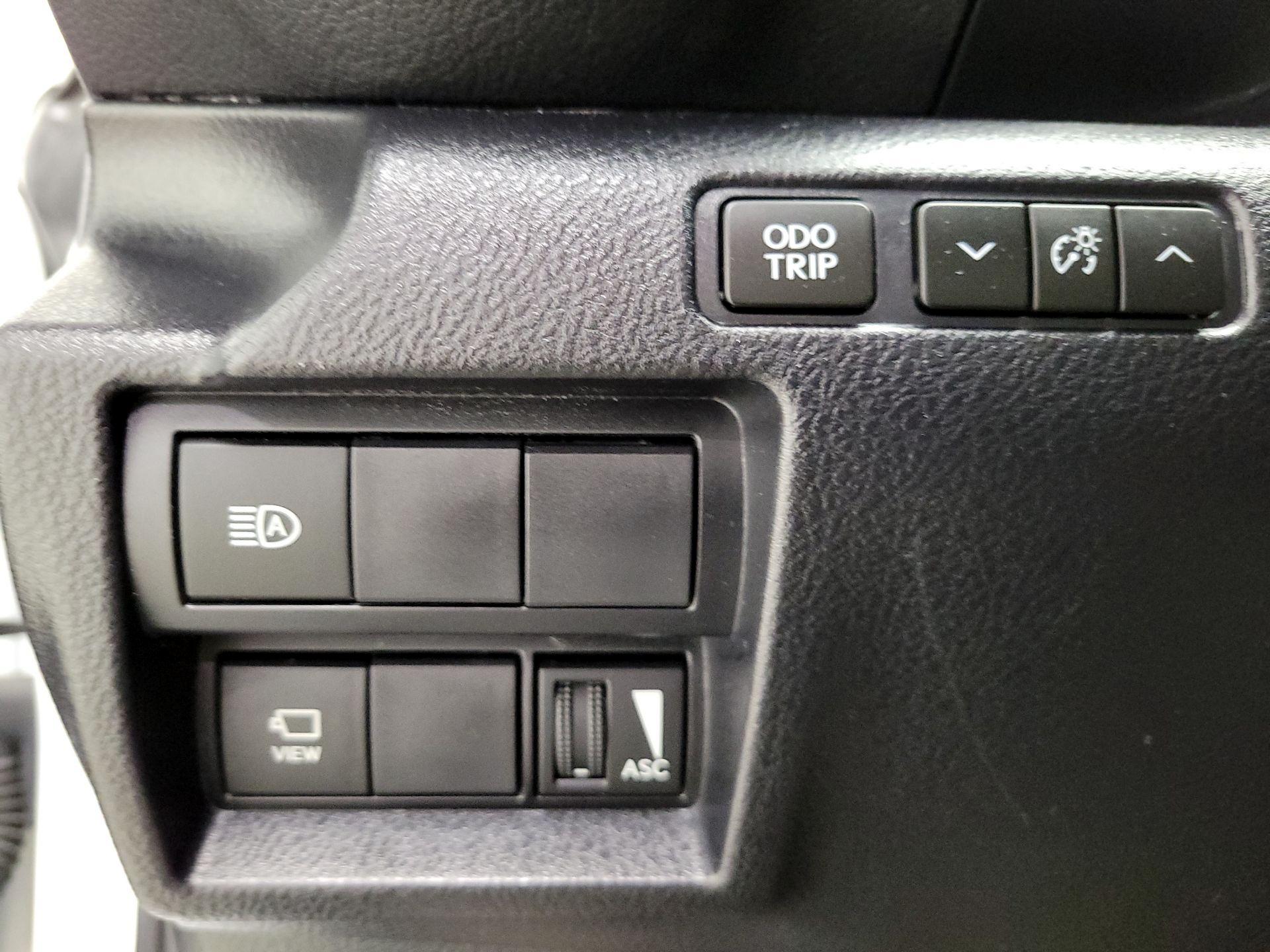 Thumbnail: 2022 Lexus IS - 13