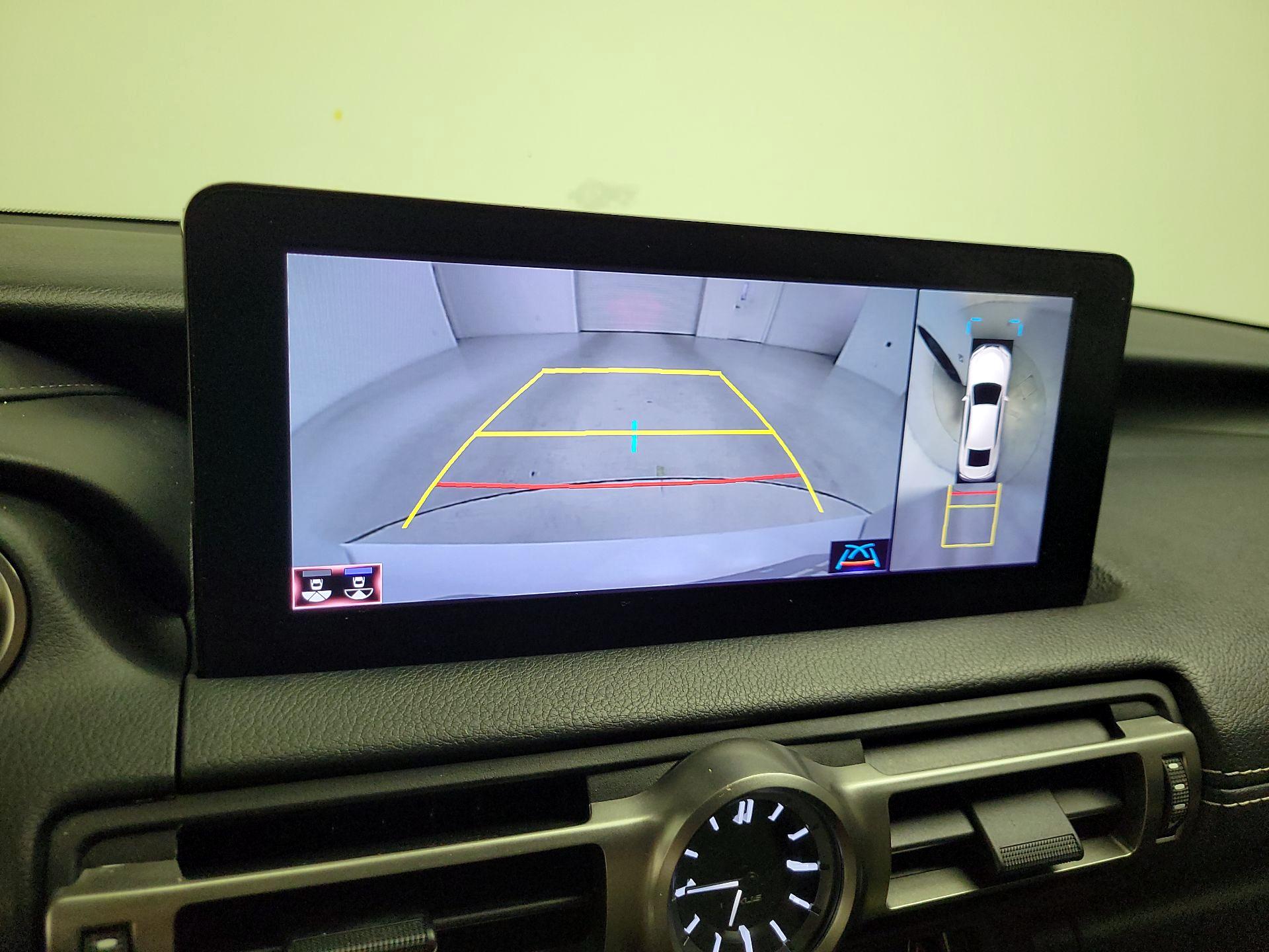 Thumbnail: 2022 Lexus IS - 15