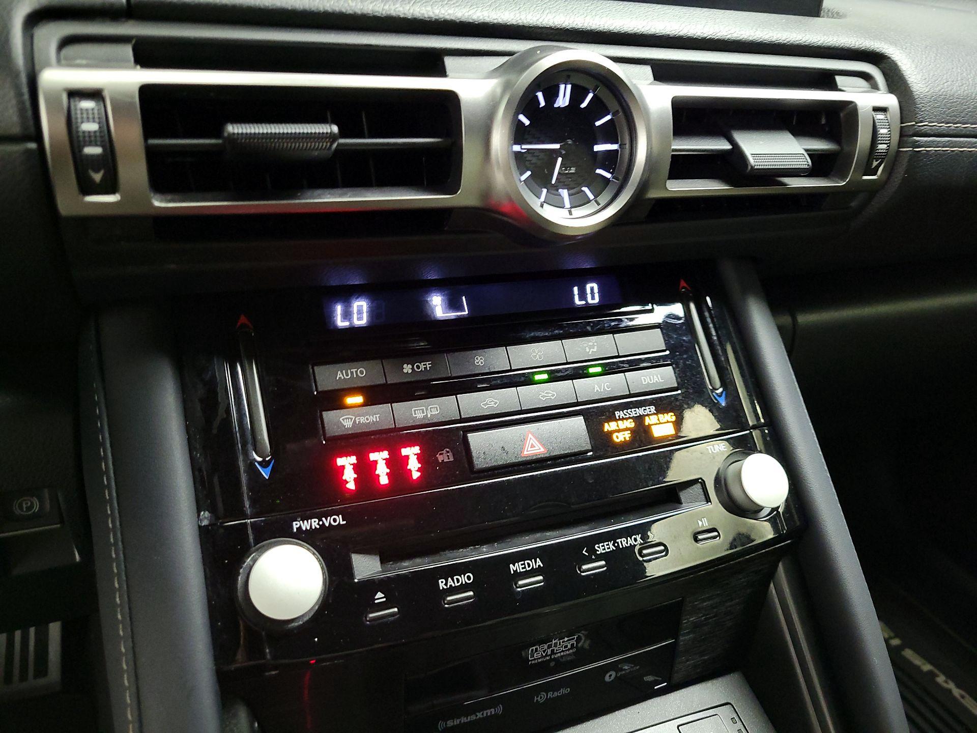 Thumbnail: 2022 Lexus IS - 17