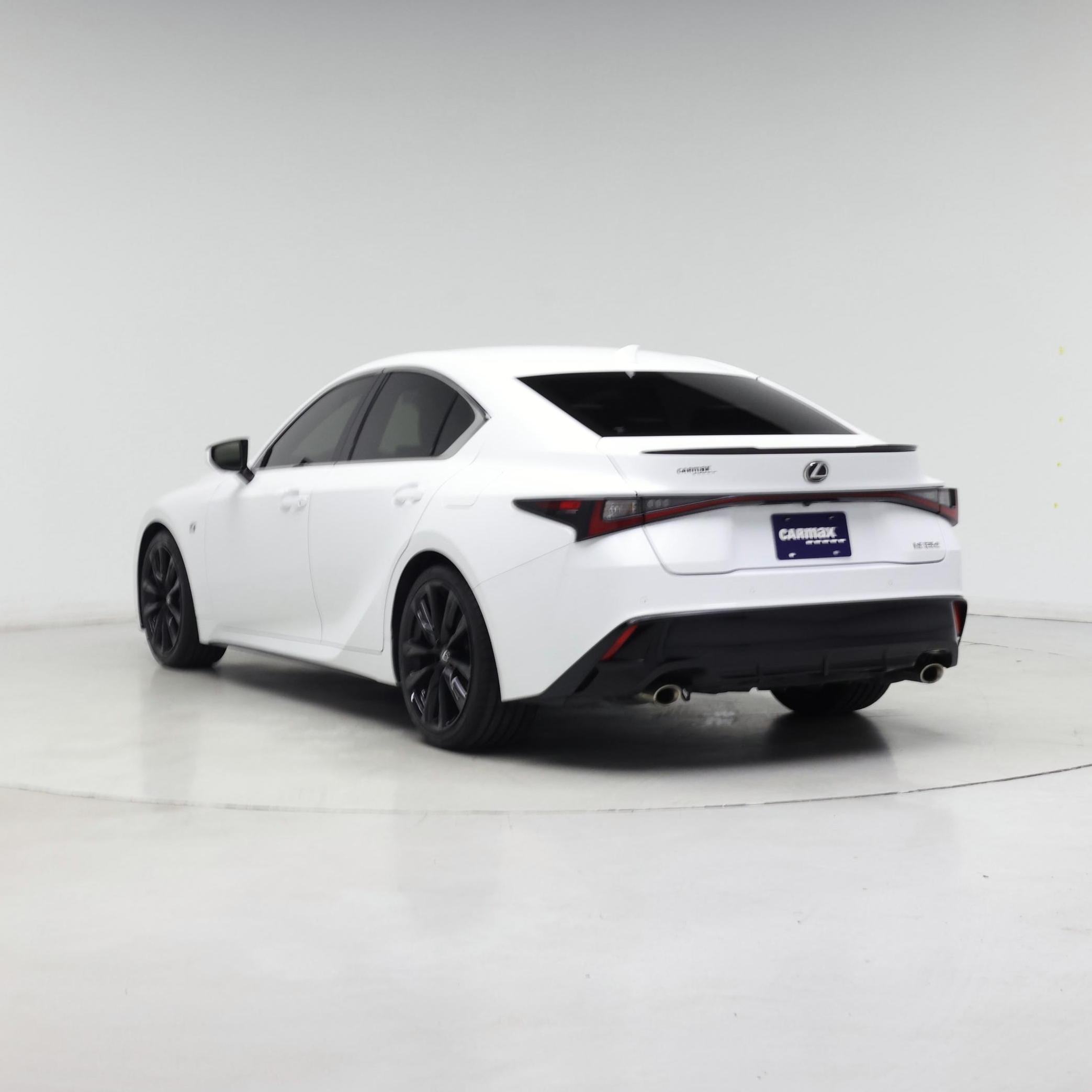 Thumbnail: 2022 Lexus IS - 2