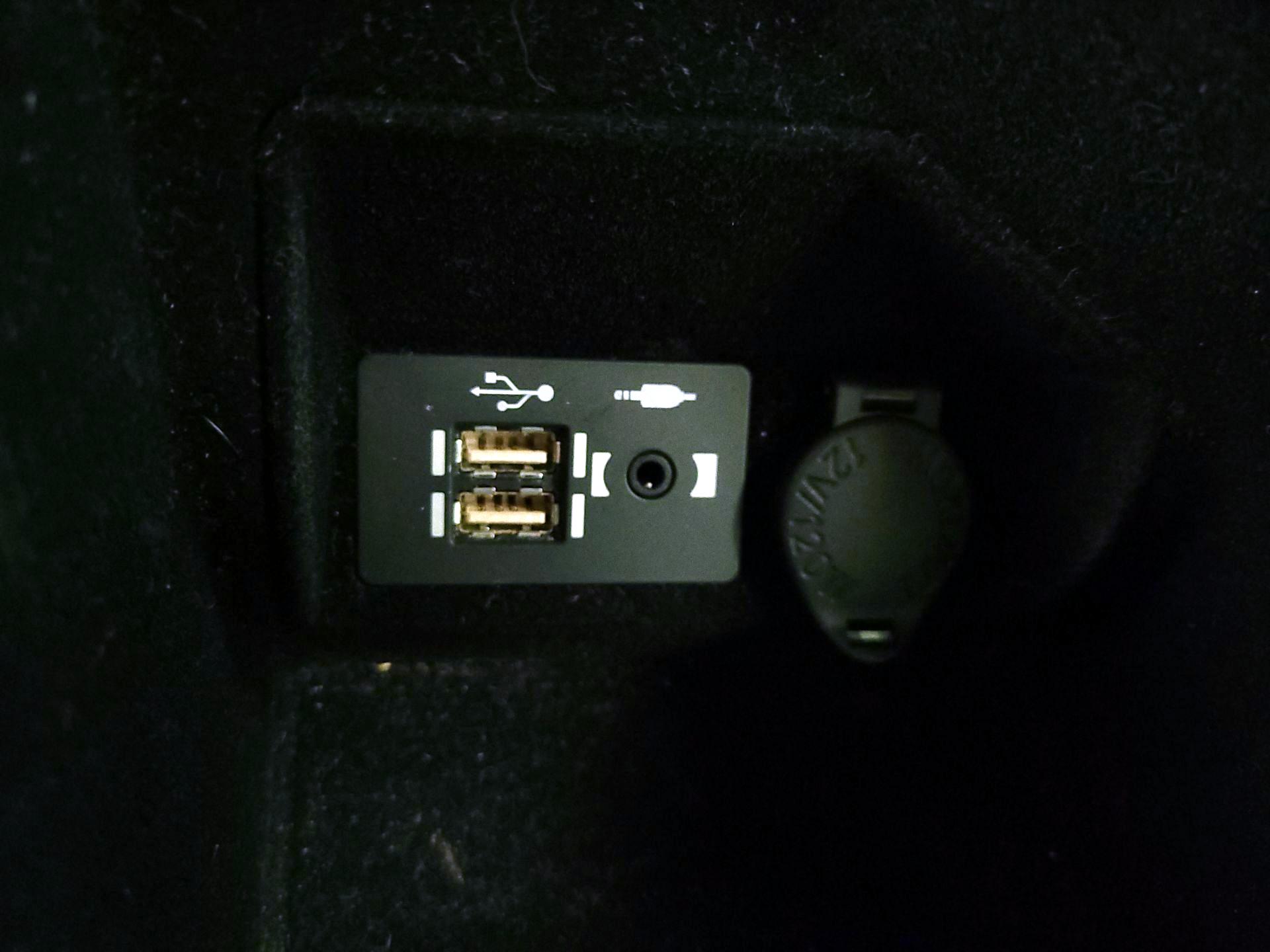 Thumbnail: 2022 Lexus IS - 19