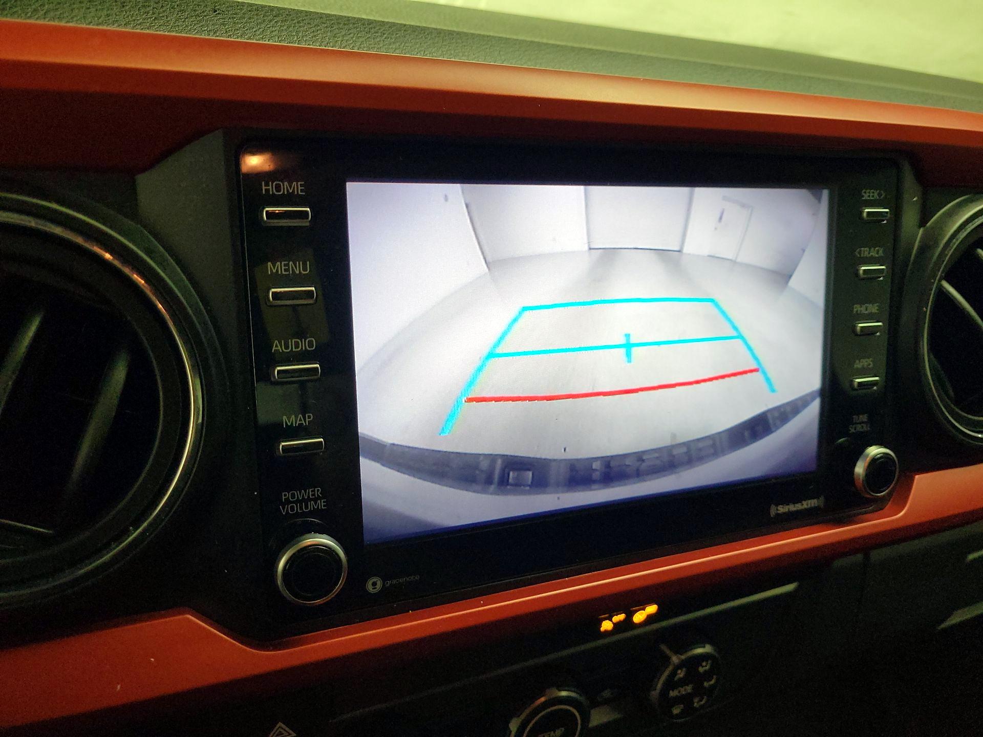 Thumbnail: 2020 Toyota Tacoma - 14