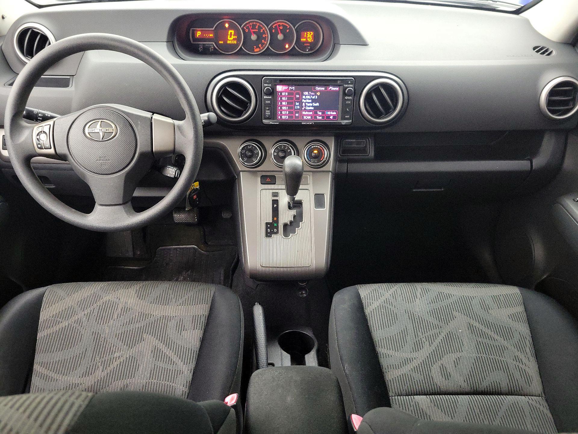 Thumbnail: 2015 Scion xB - 9