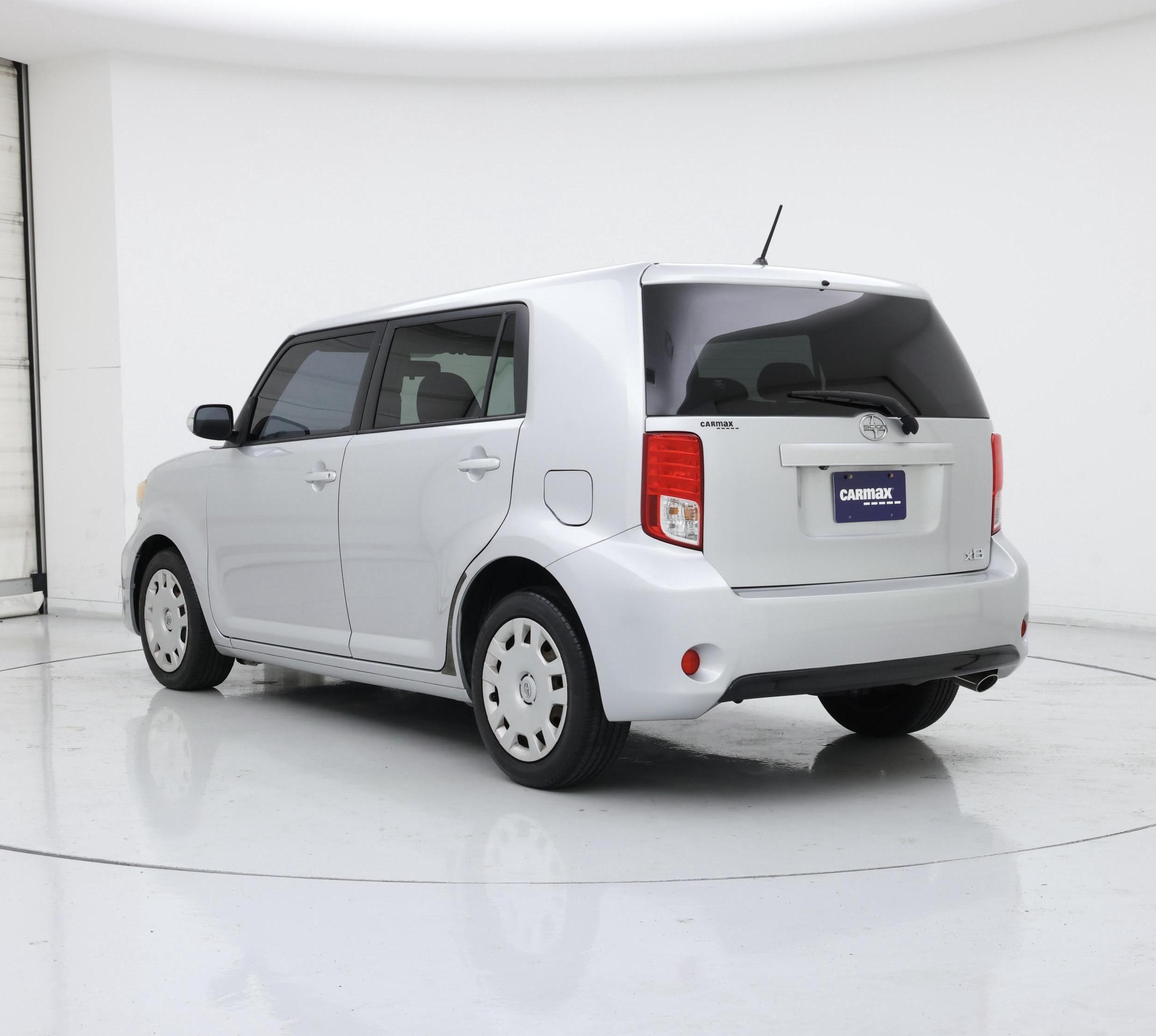 Thumbnail: 2015 Scion xB - 2