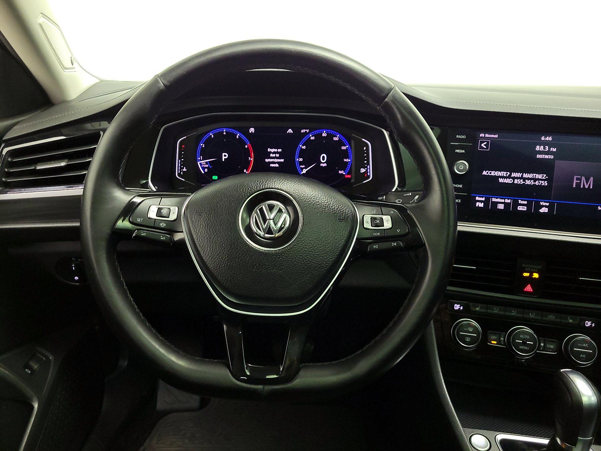 Thumbnail: 2019 Volkswagen Jetta - 10