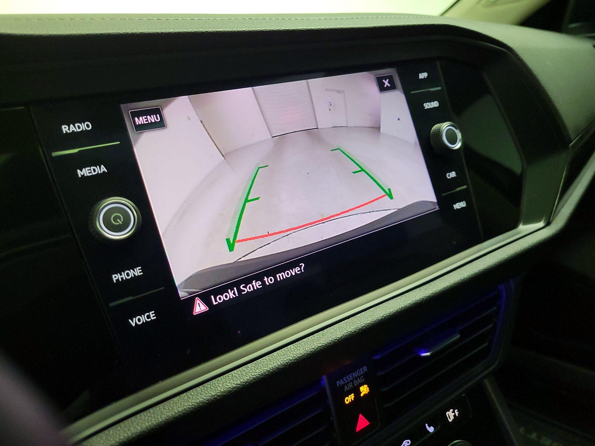 Thumbnail: 2019 Volkswagen Jetta - 14