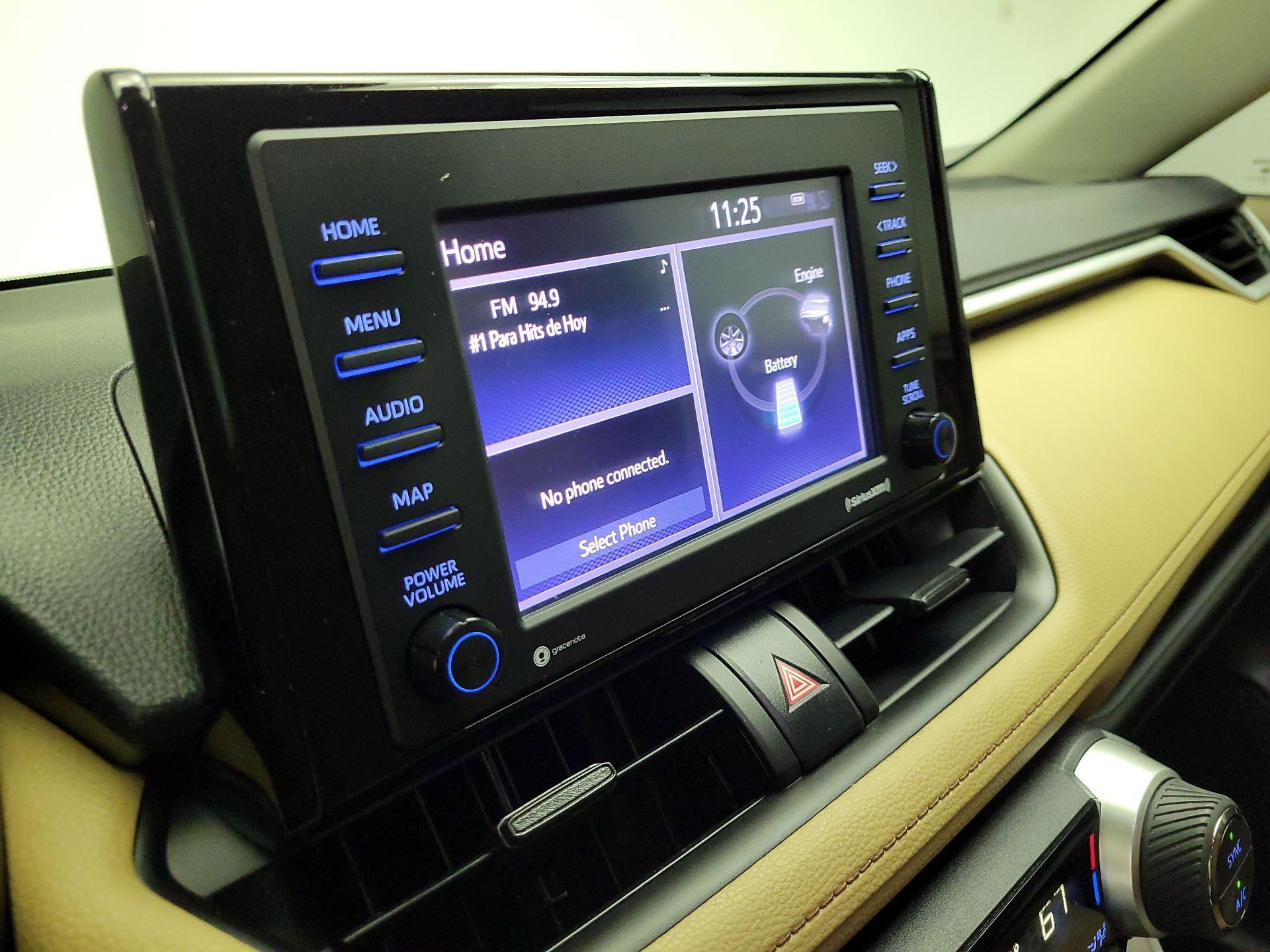 Thumbnail: 2022 Toyota RAV4 - 15