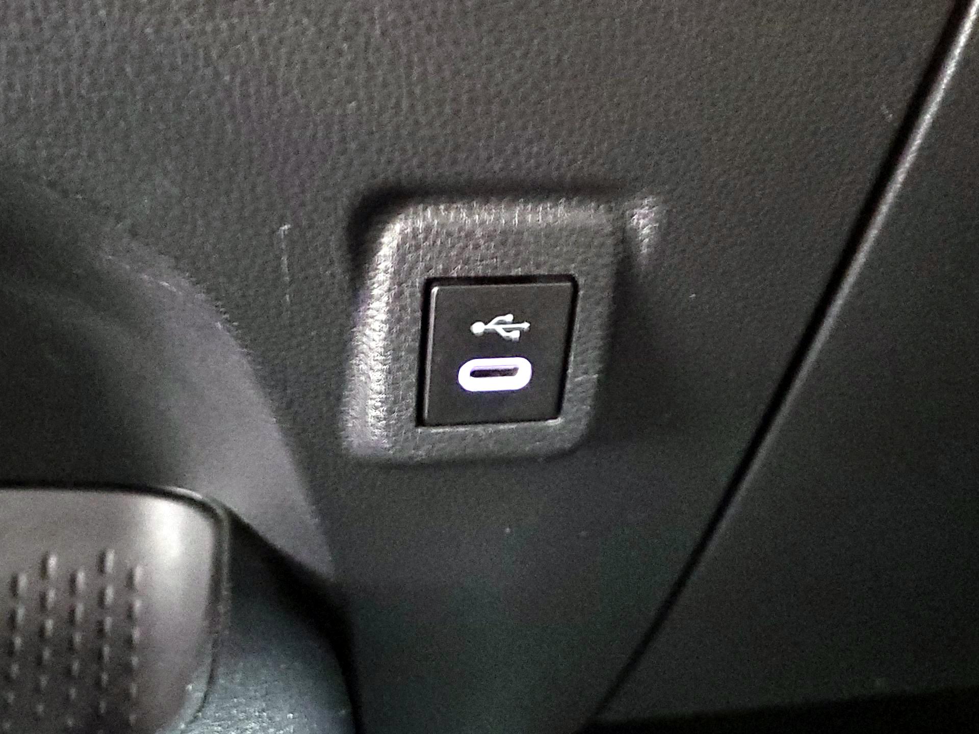 Thumbnail: 2024 Toyota Corolla - 19