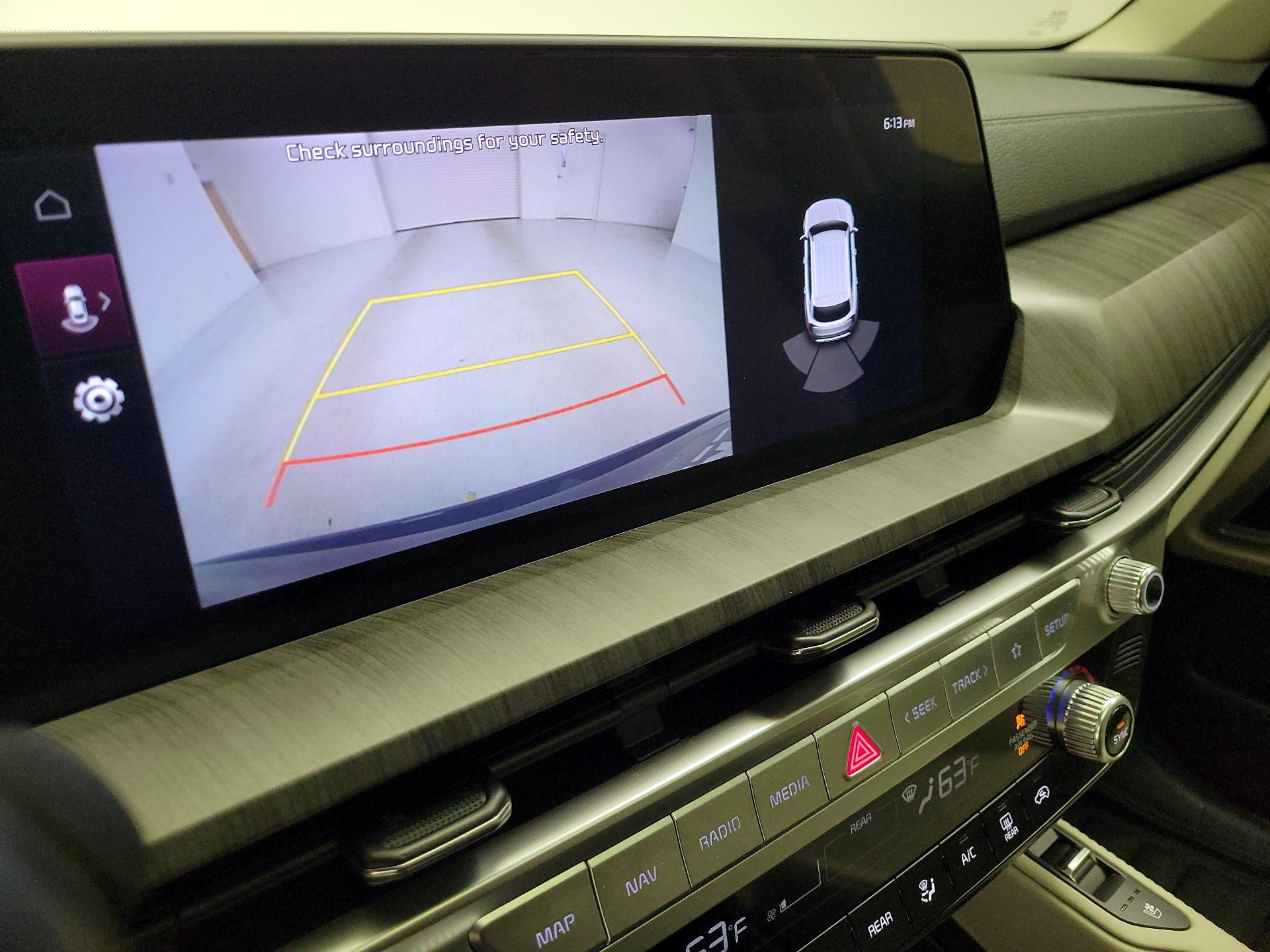 Thumbnail: 2023 Kia Telluride - 15