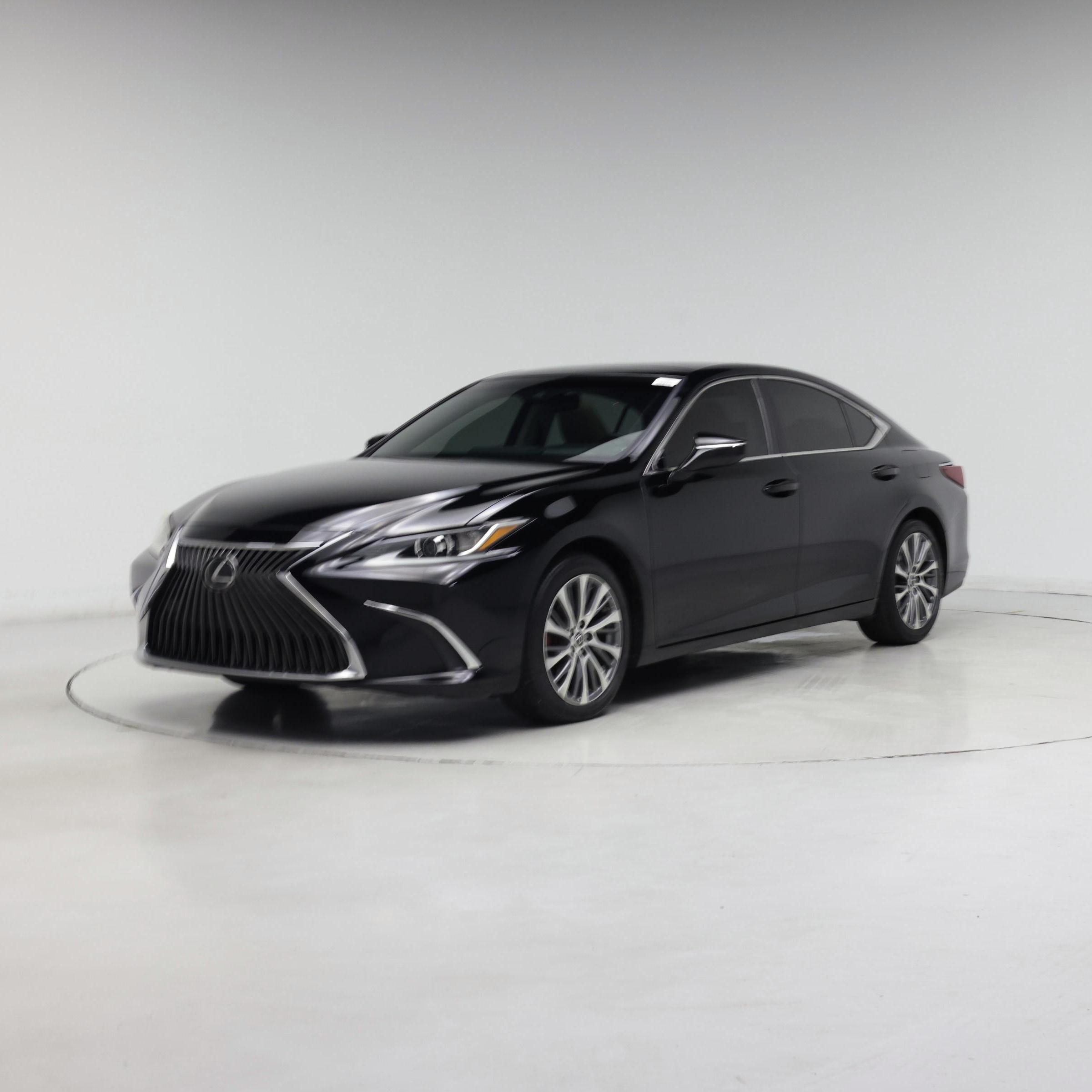 Thumbnail: 2019 Lexus ES - 4