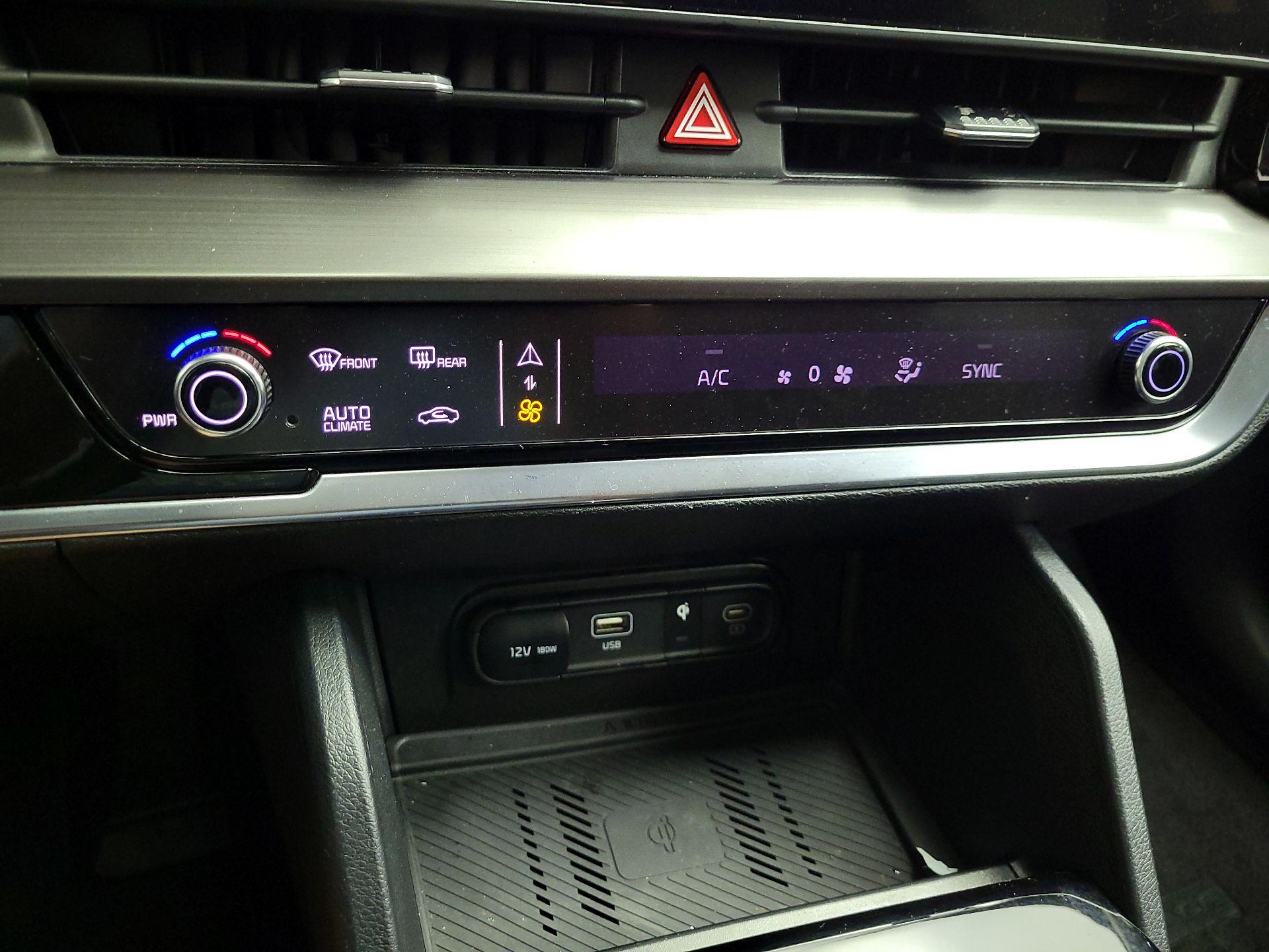 Thumbnail: 2024 Kia Sportage - 17