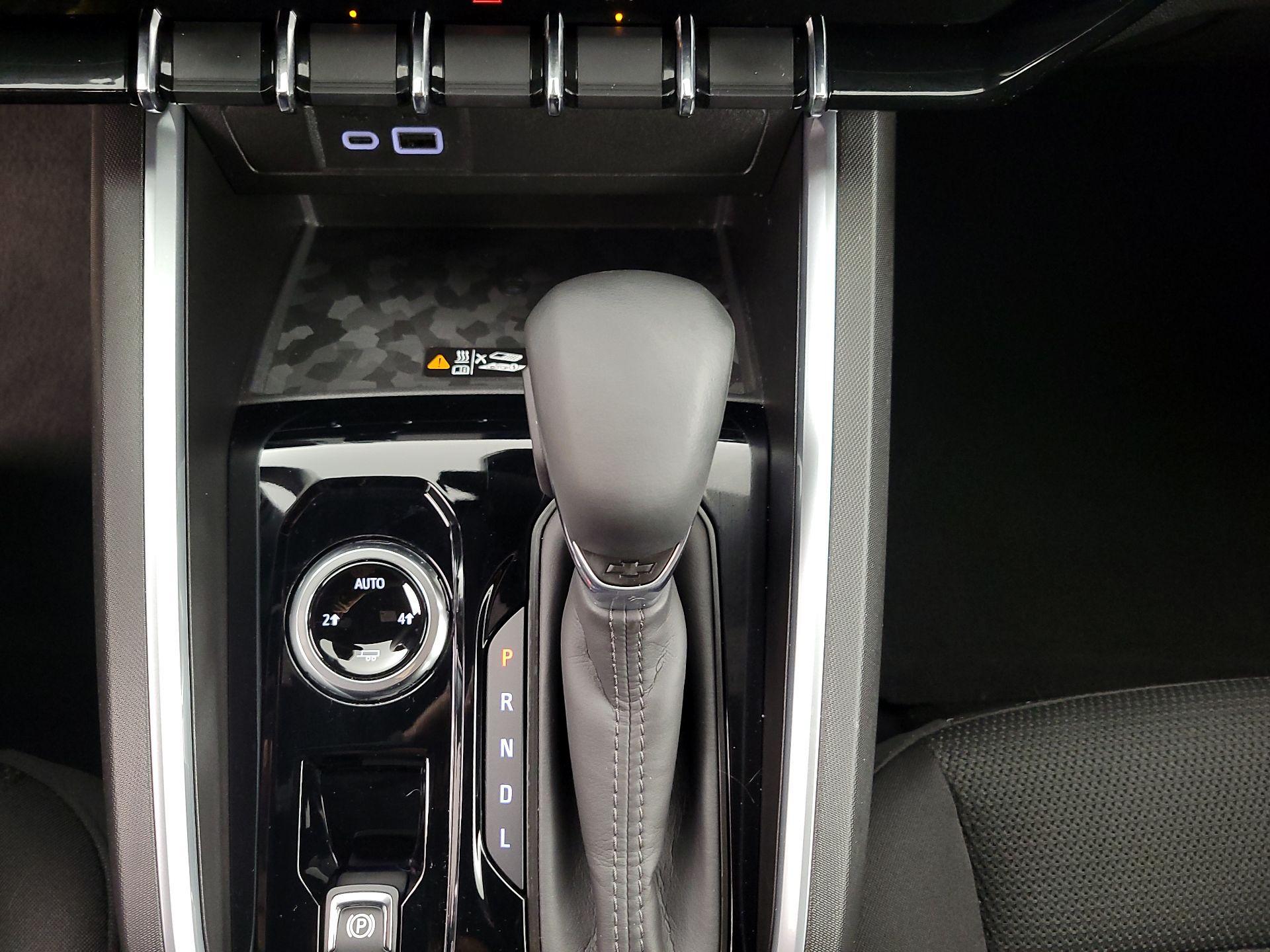 Thumbnail: 2024 Chevrolet Colorado - 18