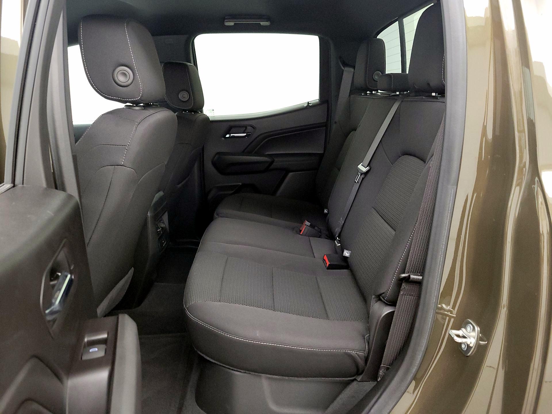 Thumbnail: 2024 Chevrolet Colorado - 20