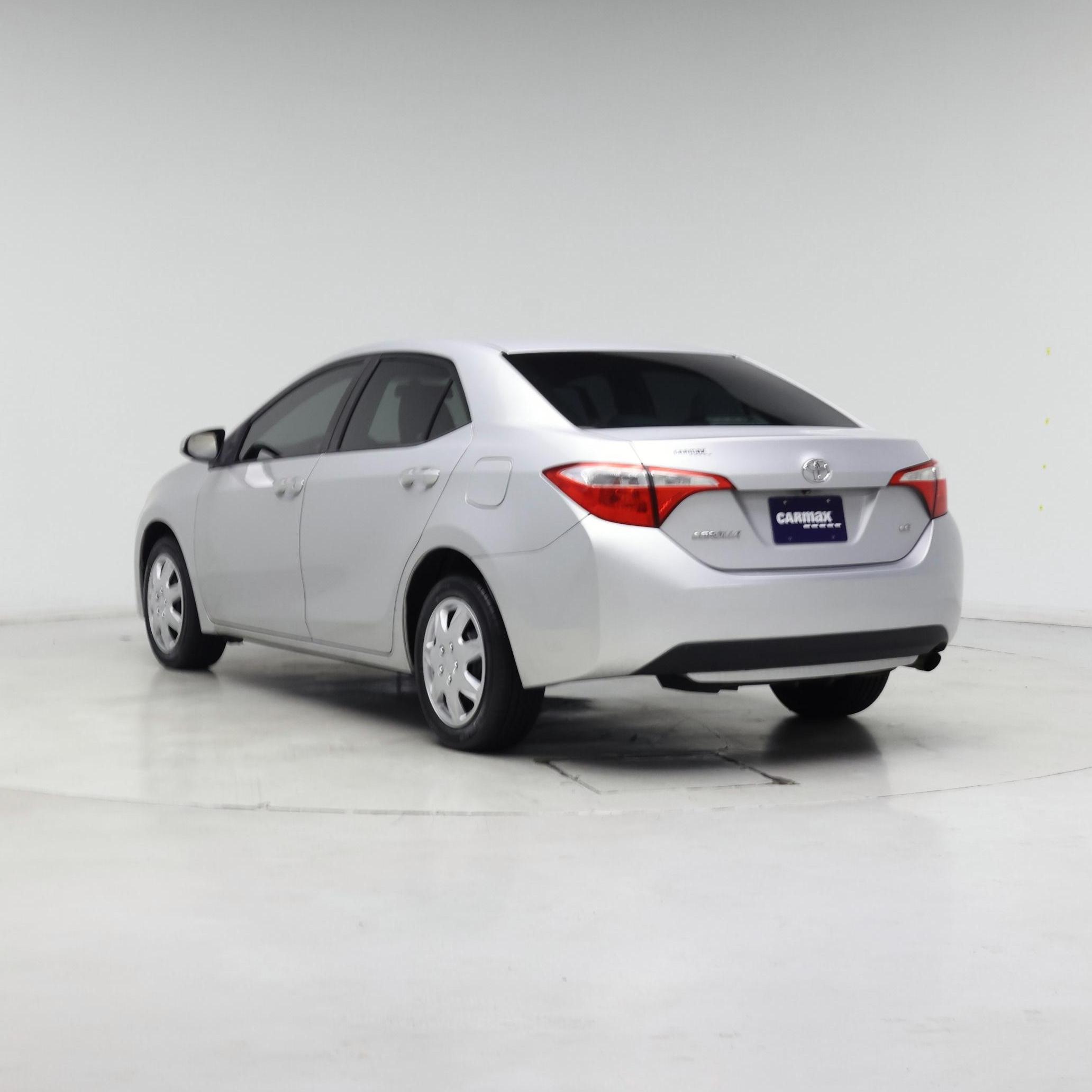 Thumbnail: 2015 Toyota Corolla - 2