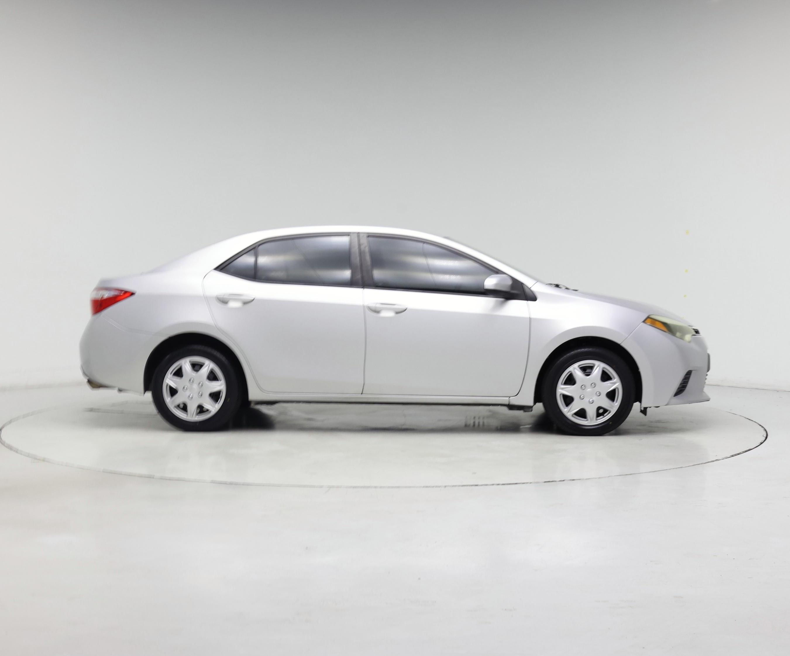 Thumbnail: 2015 Toyota Corolla - 7