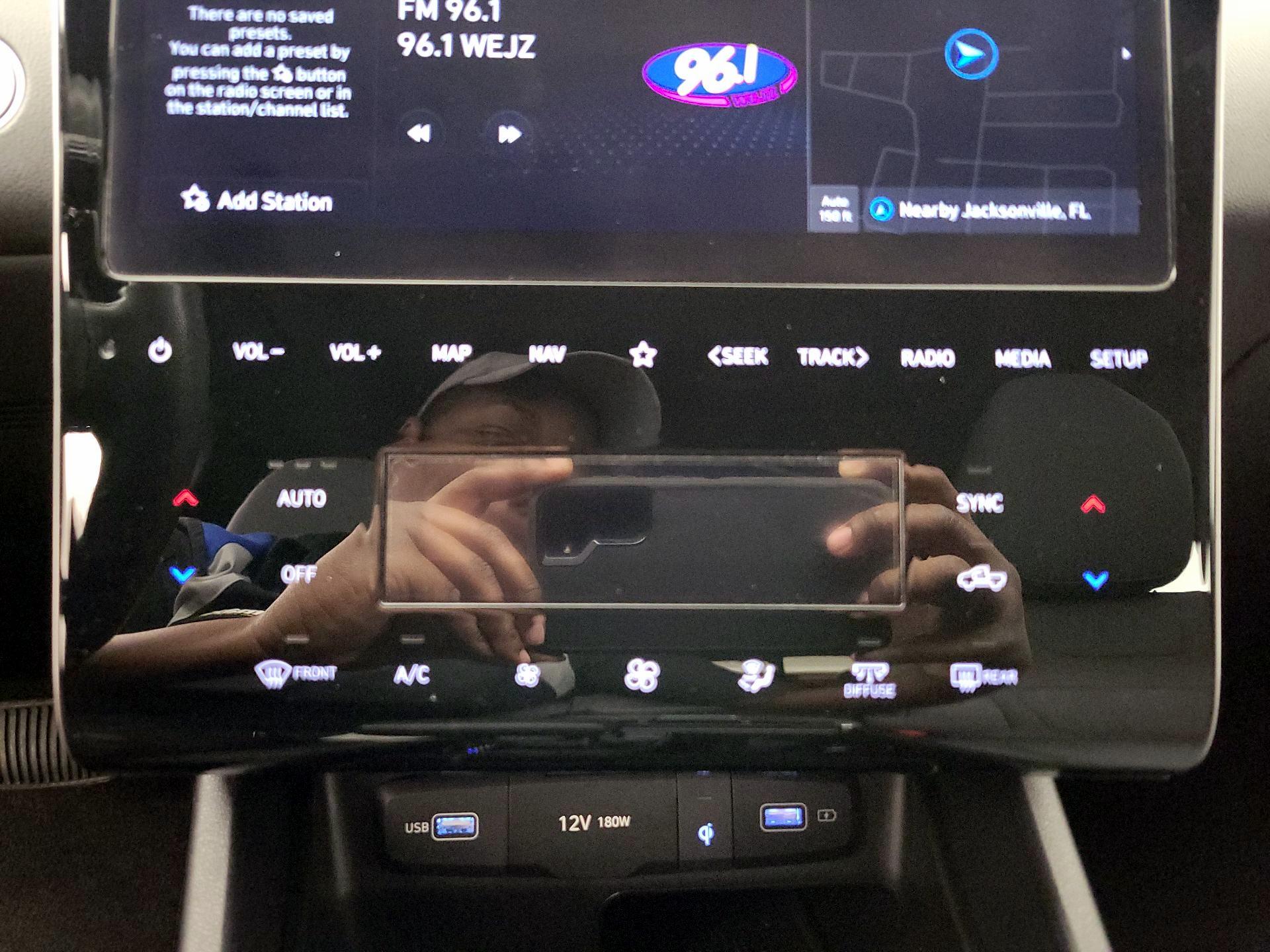 Thumbnail: 2024 Hyundai Santa Cruz - 17