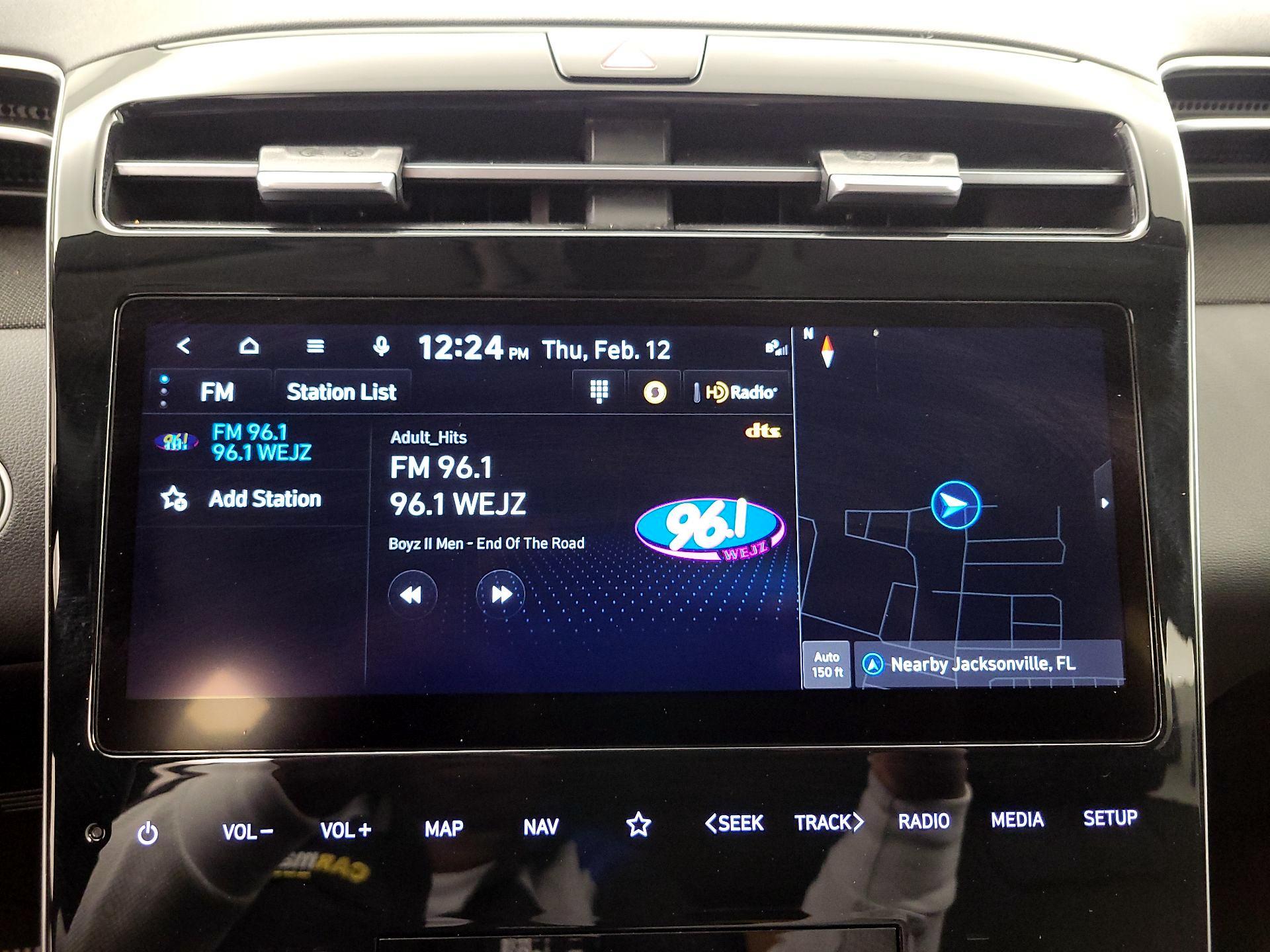 Thumbnail: 2023 Hyundai Tucson - 16