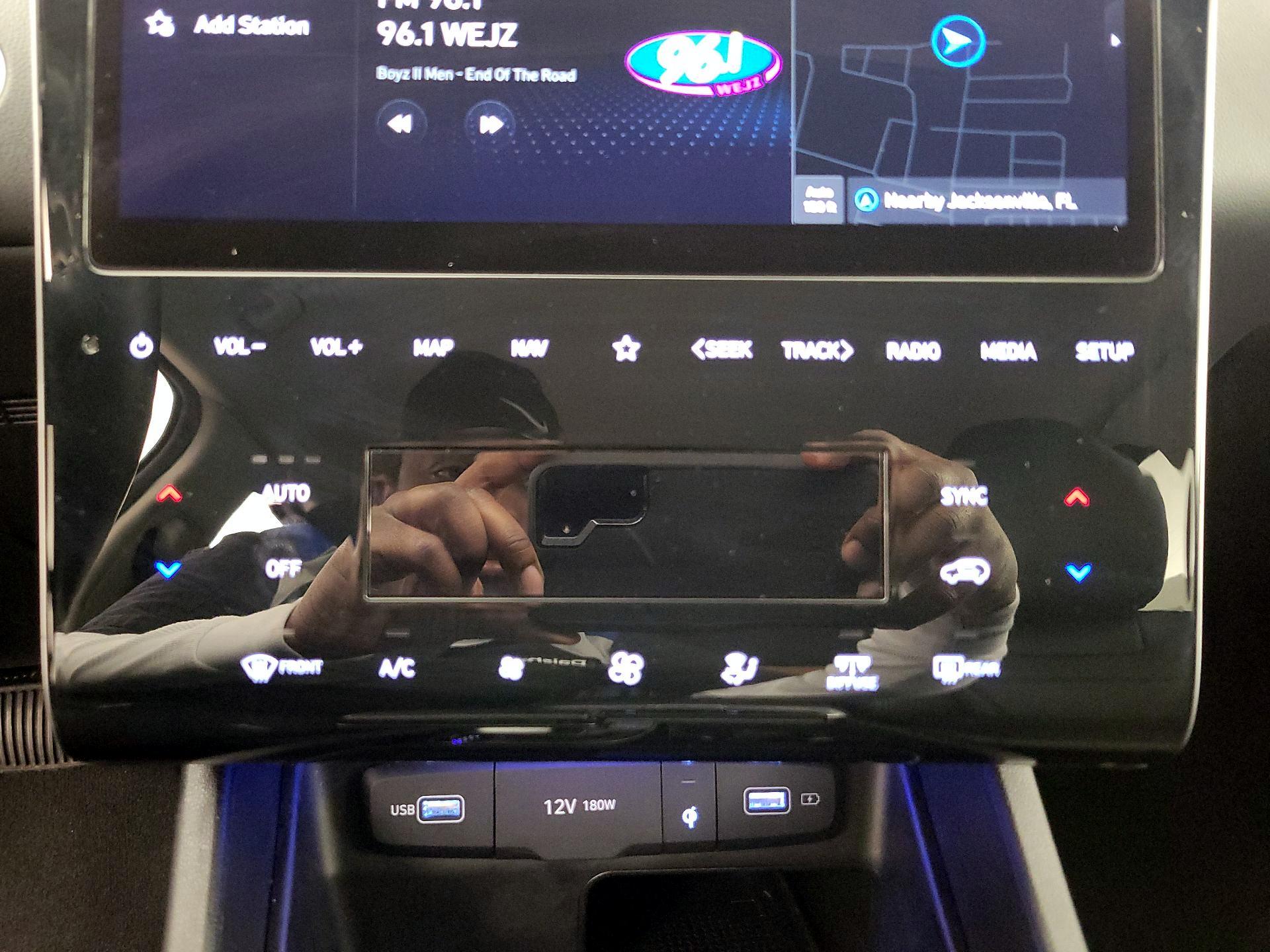 Thumbnail: 2023 Hyundai Tucson - 17