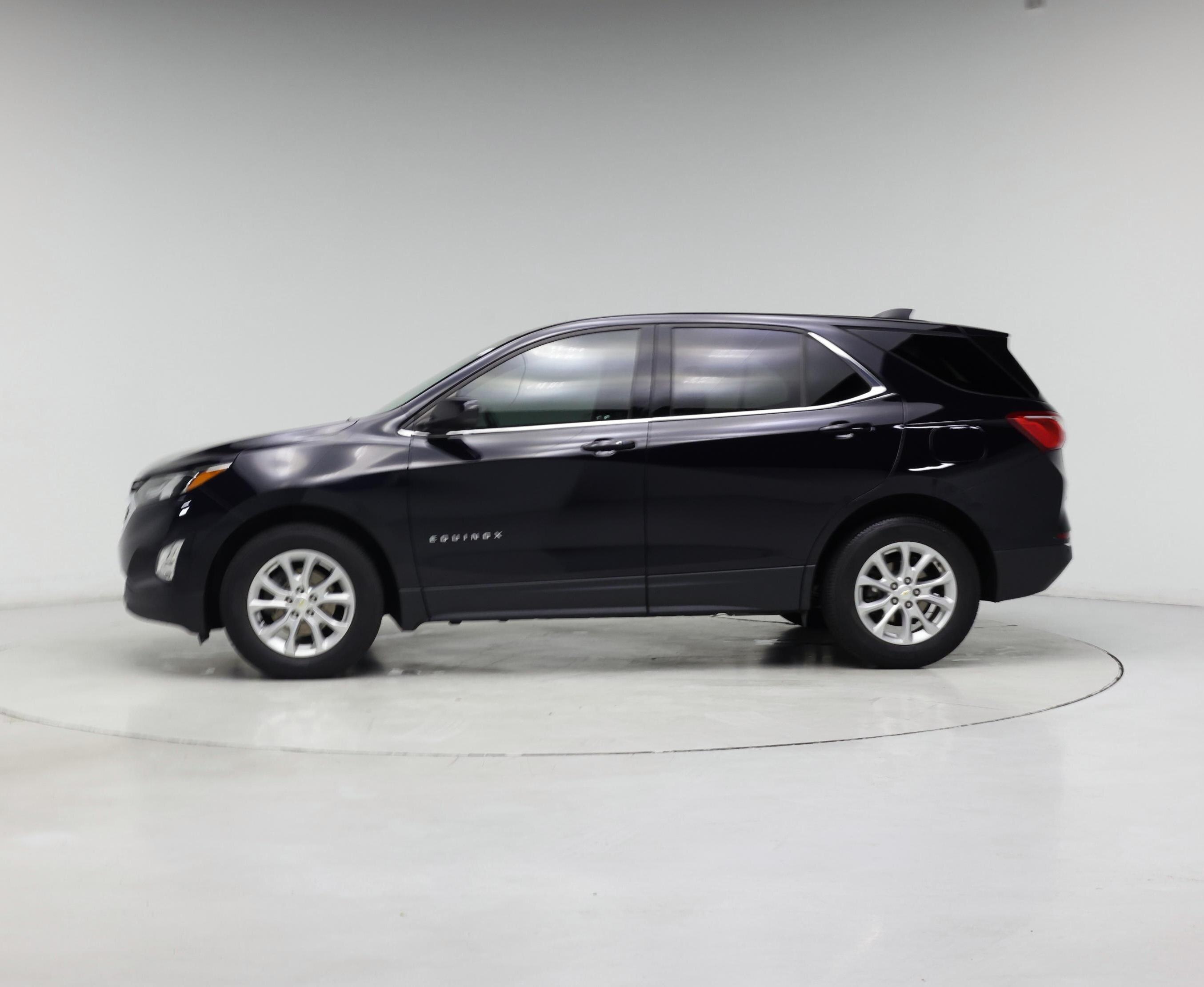 Thumbnail: 2020 Chevrolet Equinox - 3