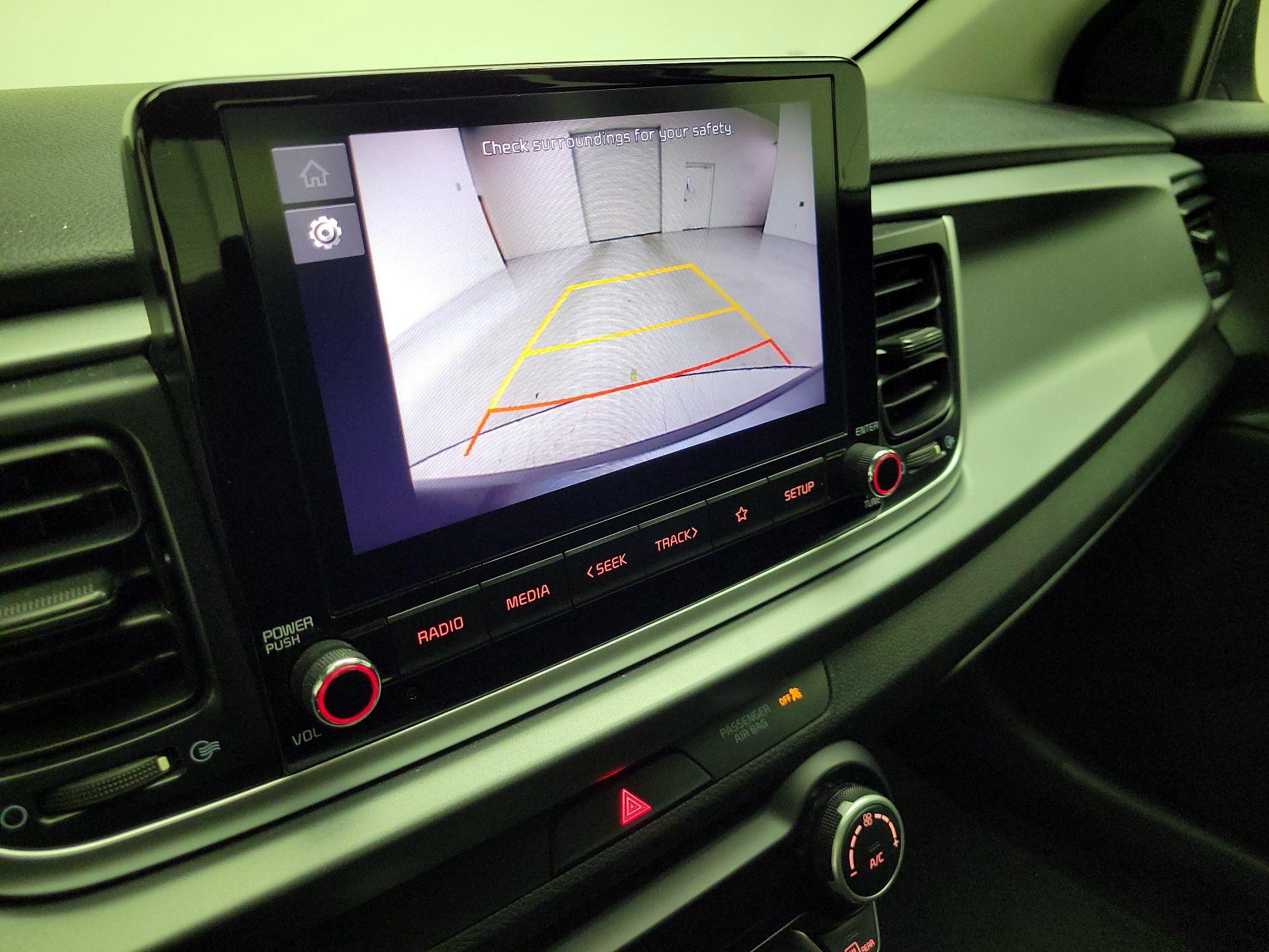 Thumbnail: 2023 Kia Rio - 14