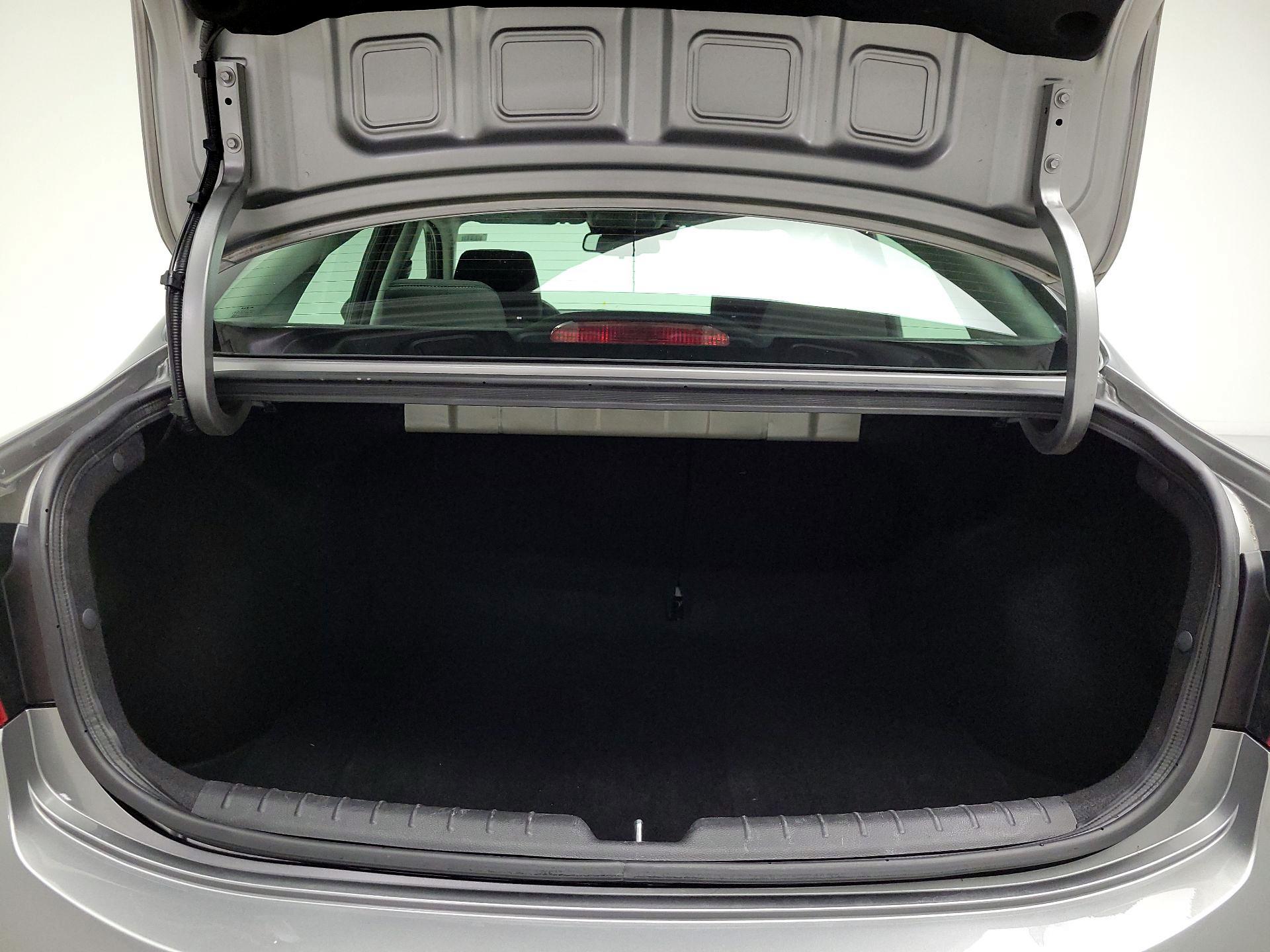 Thumbnail: 2023 Kia Rio - 20