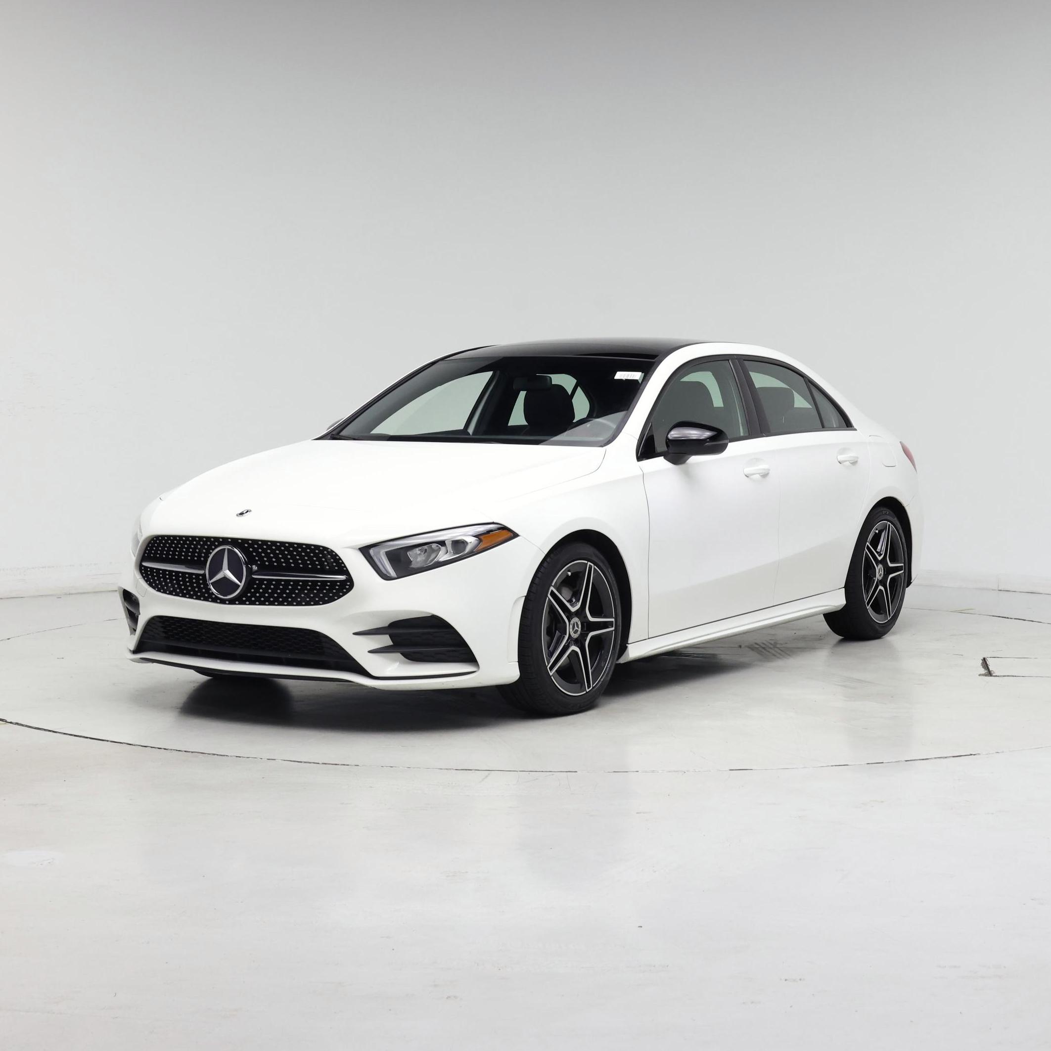 Thumbnail: 2022 Mercedes-Benz A-Class - 4