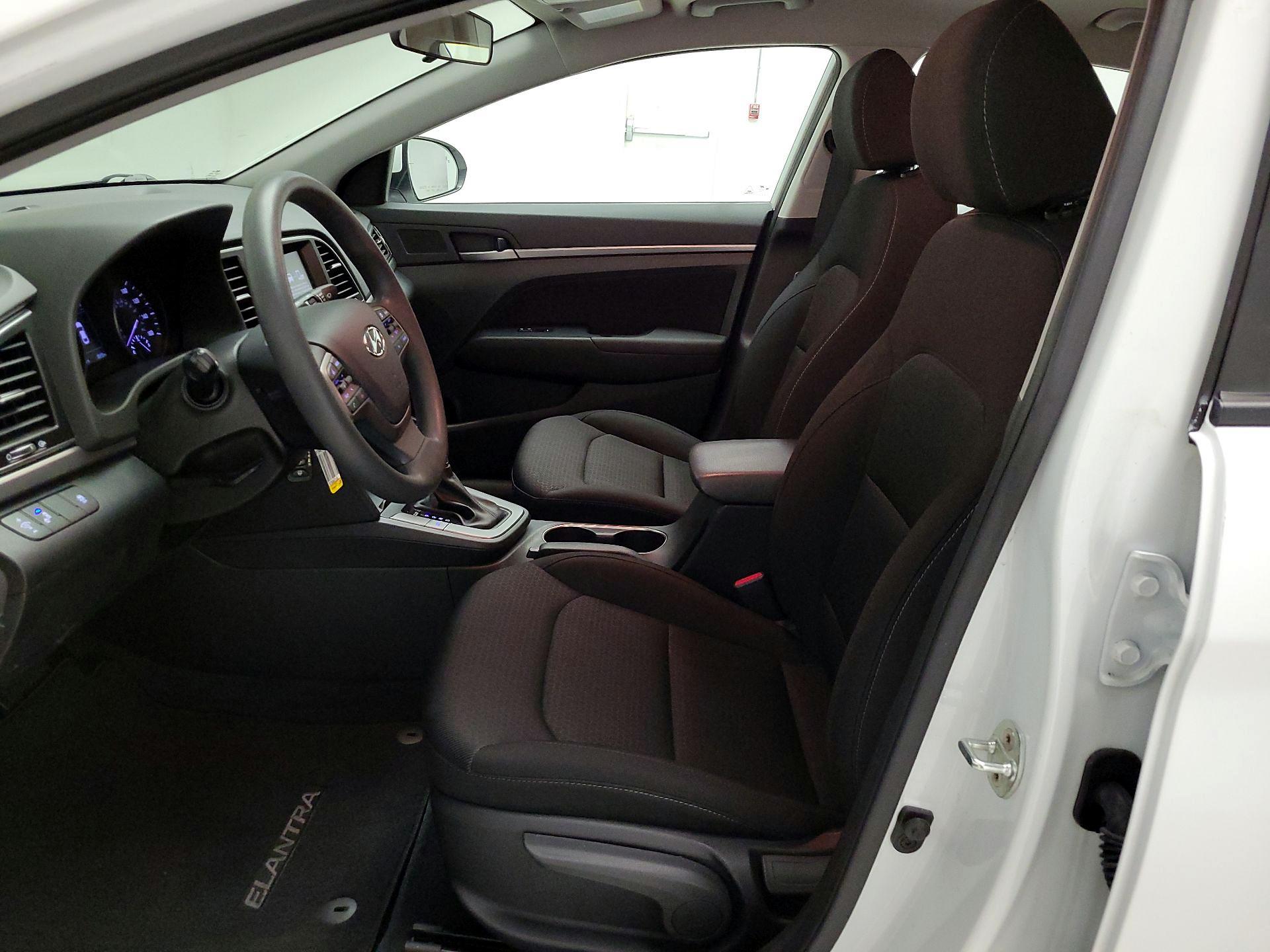 Thumbnail: 2018 Hyundai Elantra - 11