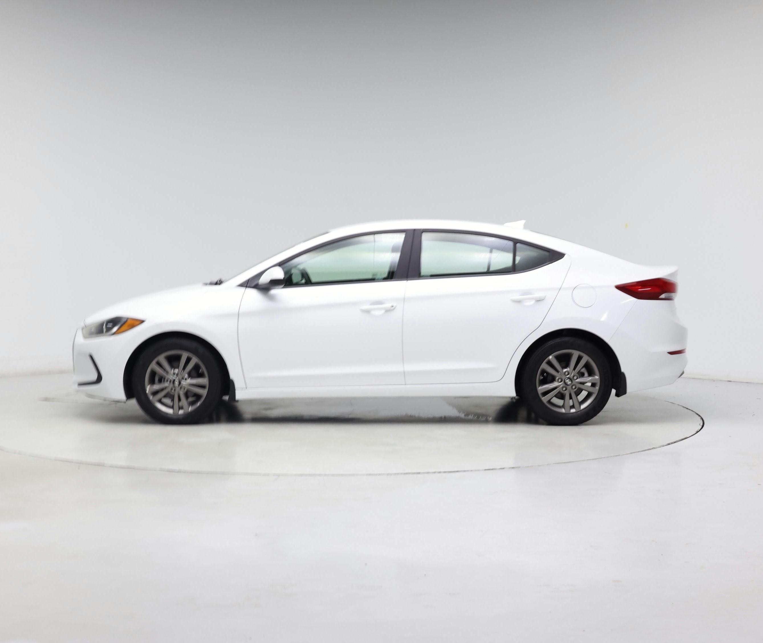 Thumbnail: 2018 Hyundai Elantra - 3