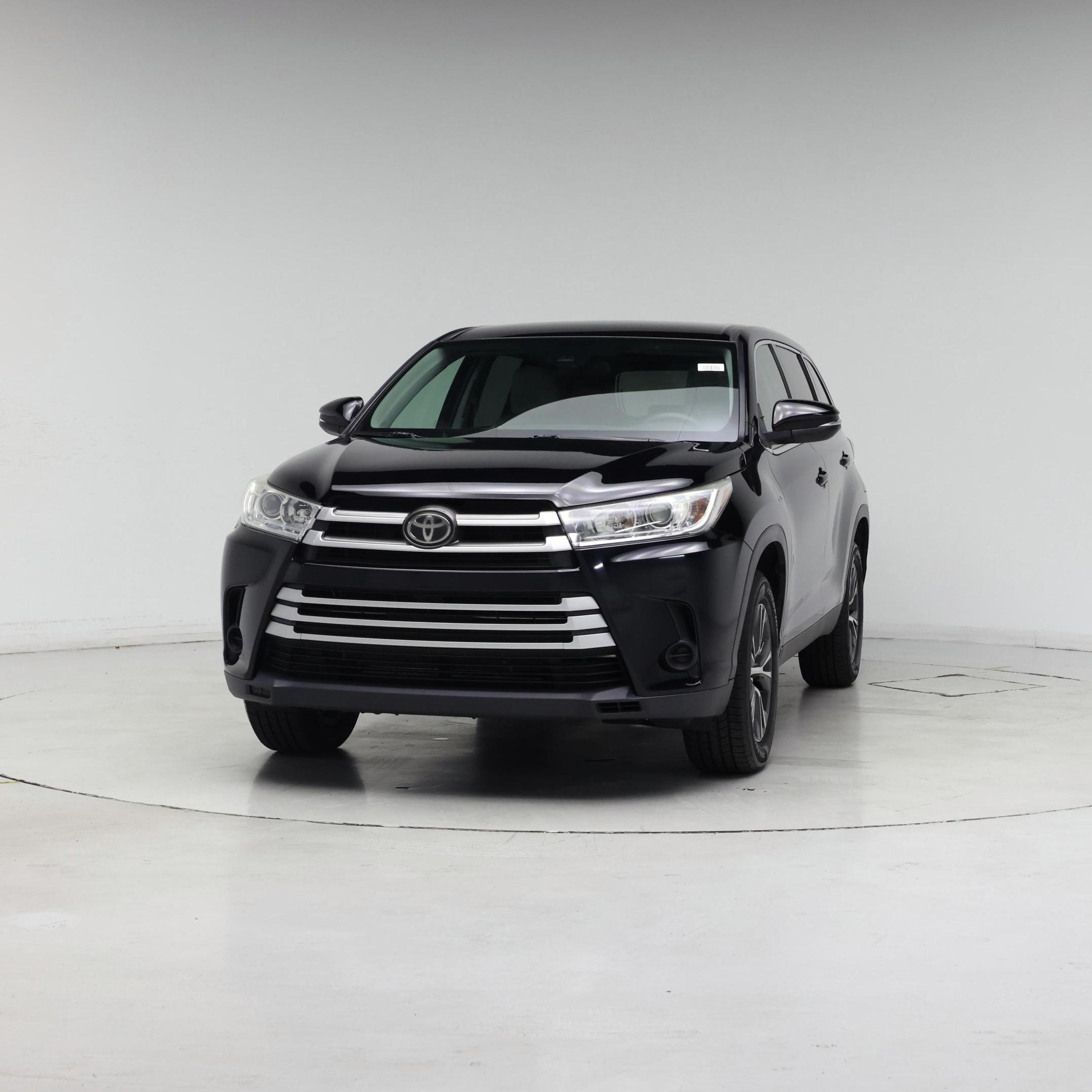 Thumbnail: 2019 Toyota Highlander - 5