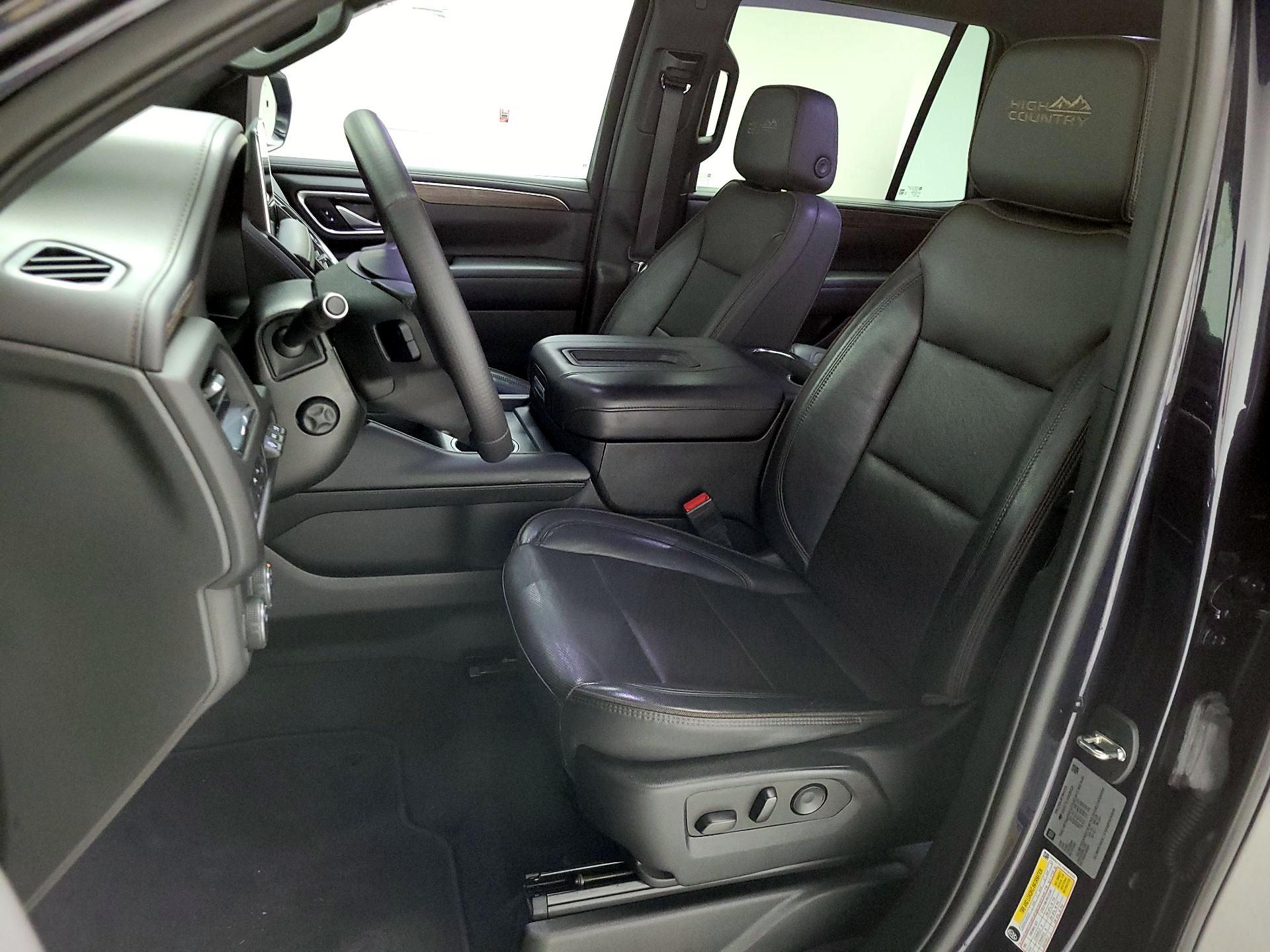 Thumbnail: 2022 Chevrolet Tahoe - 11