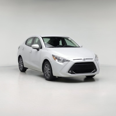 2020 Toyota Yaris LE