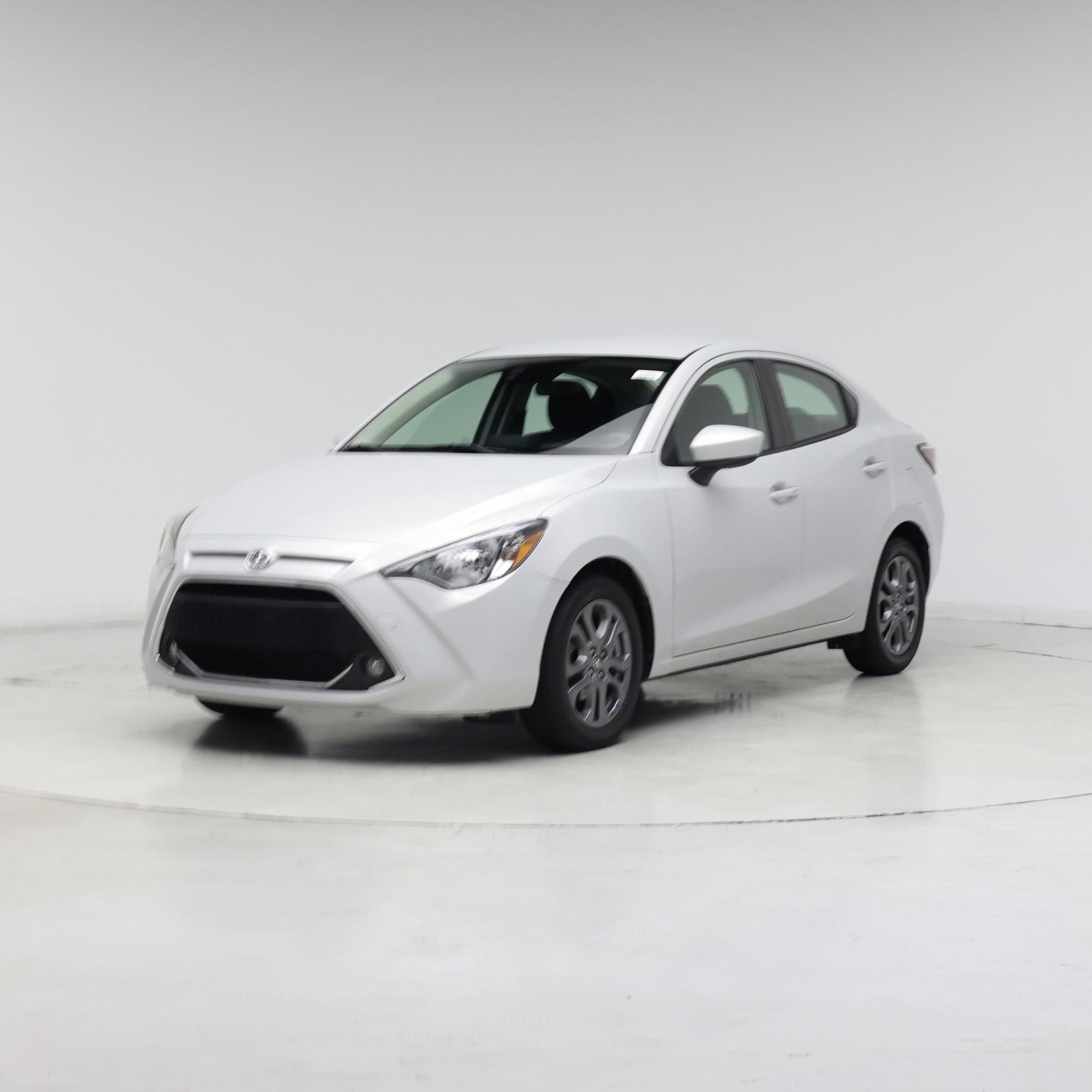 Thumbnail: 2020 Toyota Yaris - 4