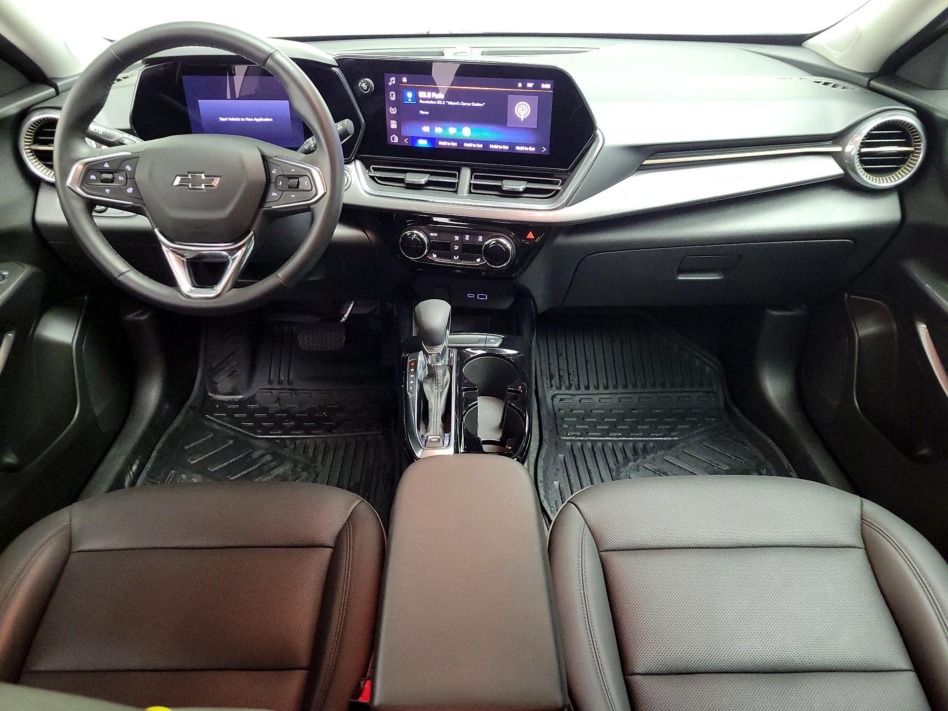 Thumbnail: 2025 Chevrolet Trax - 9