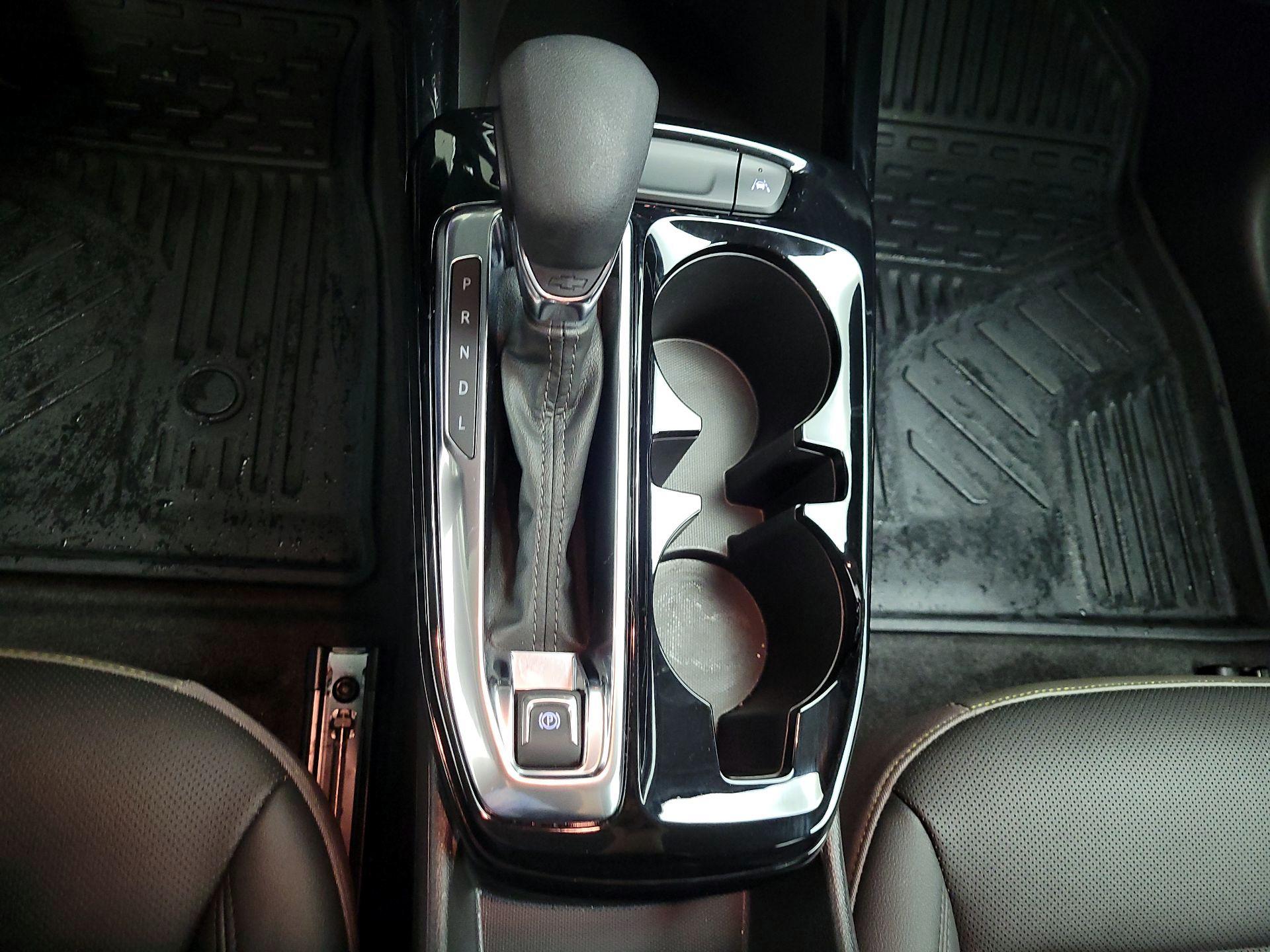 Thumbnail: 2025 Chevrolet Trax - 18