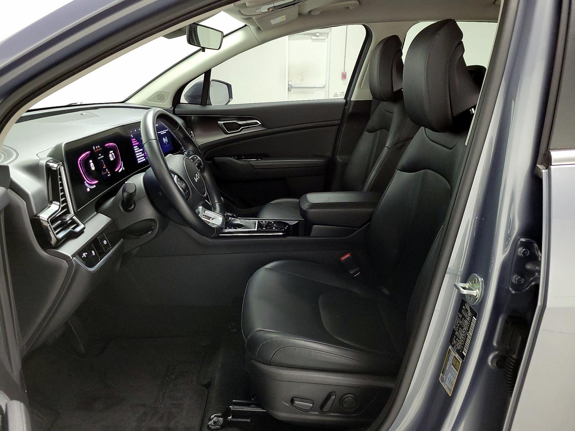 Thumbnail: 2023 Kia Sportage - 11