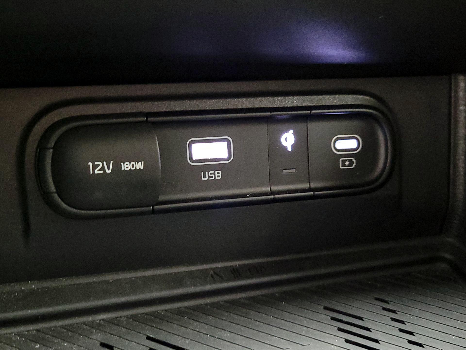 Thumbnail: 2023 Kia Sportage - 19