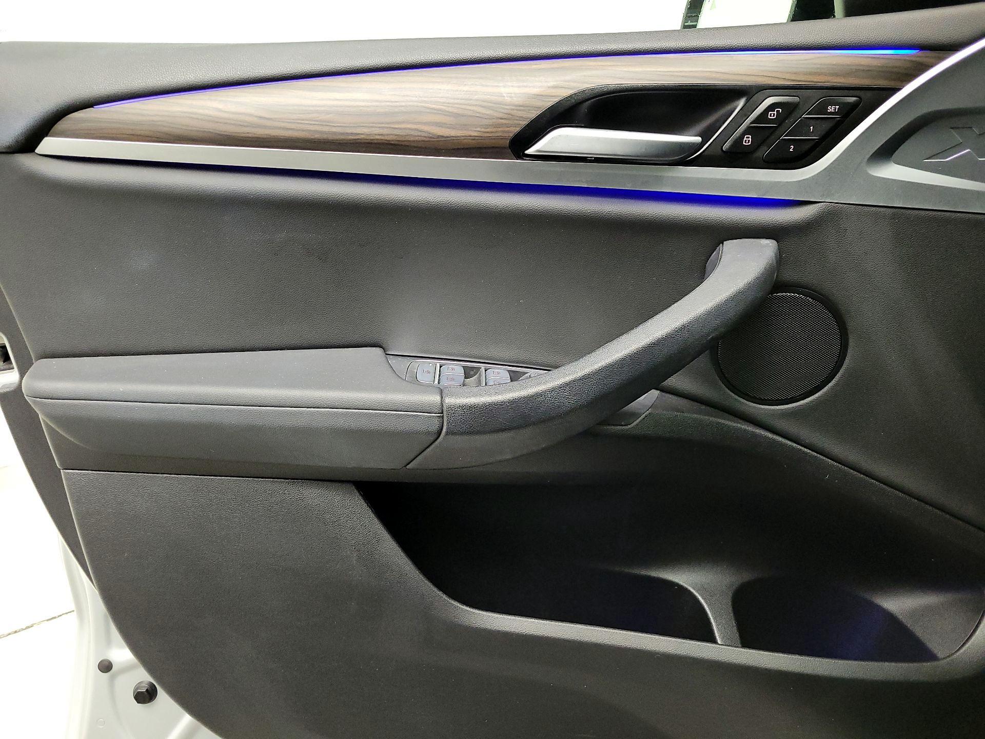 Thumbnail: 2021 BMW X3 - 12