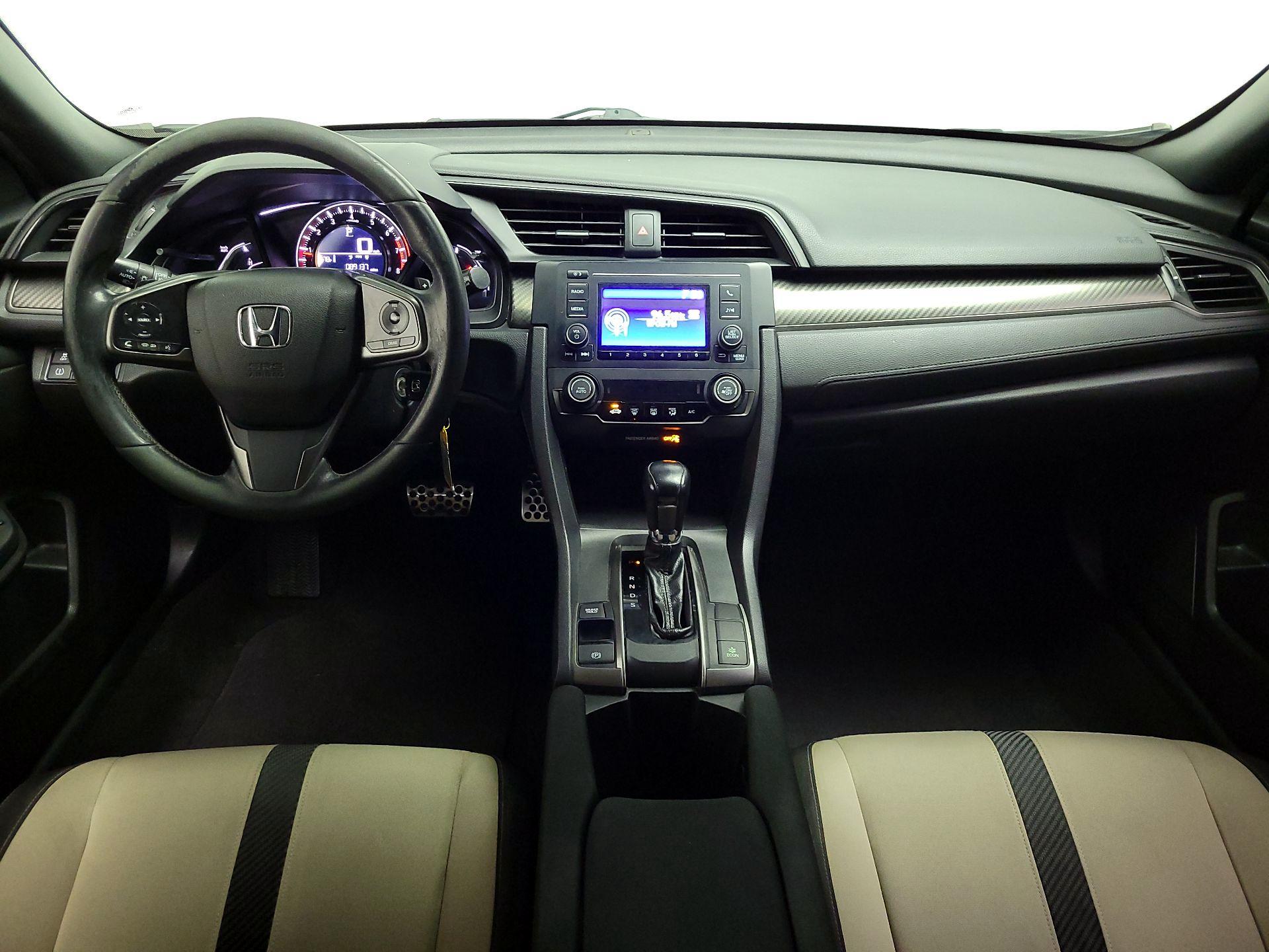 Thumbnail: 2017 Honda Civic - 9