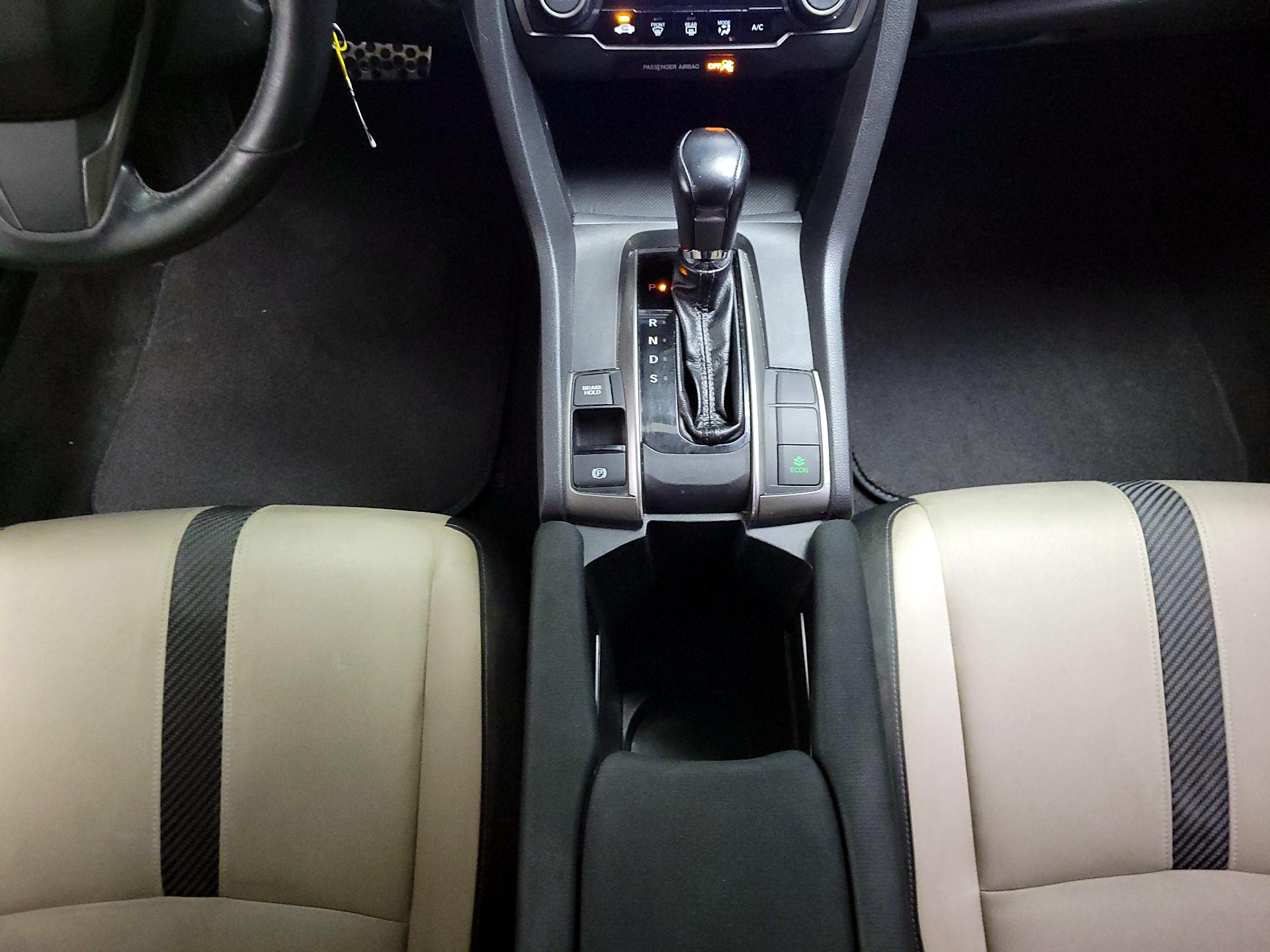 Thumbnail: 2017 Honda Civic - 17