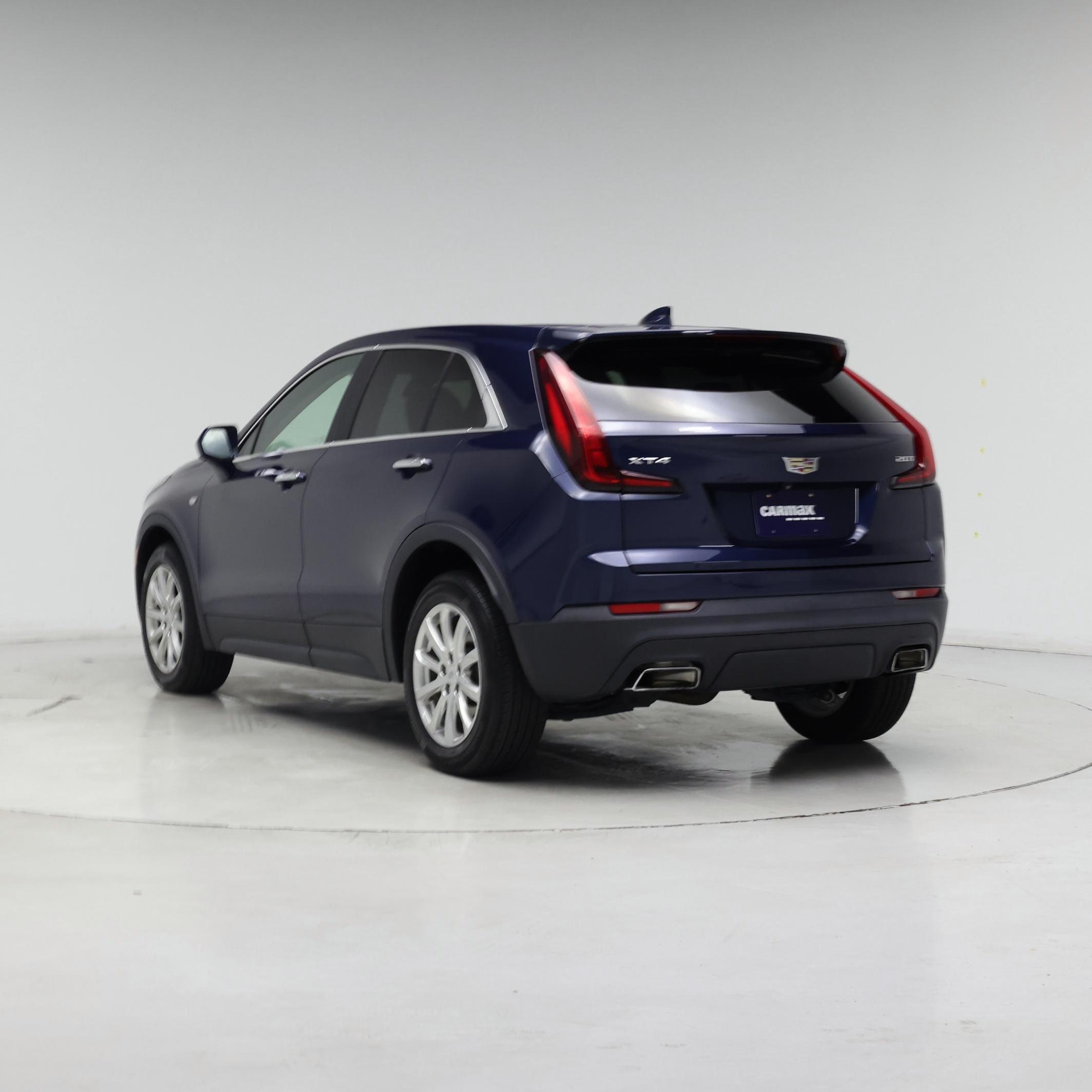 Thumbnail: 2019 Cadillac XT4 - 2