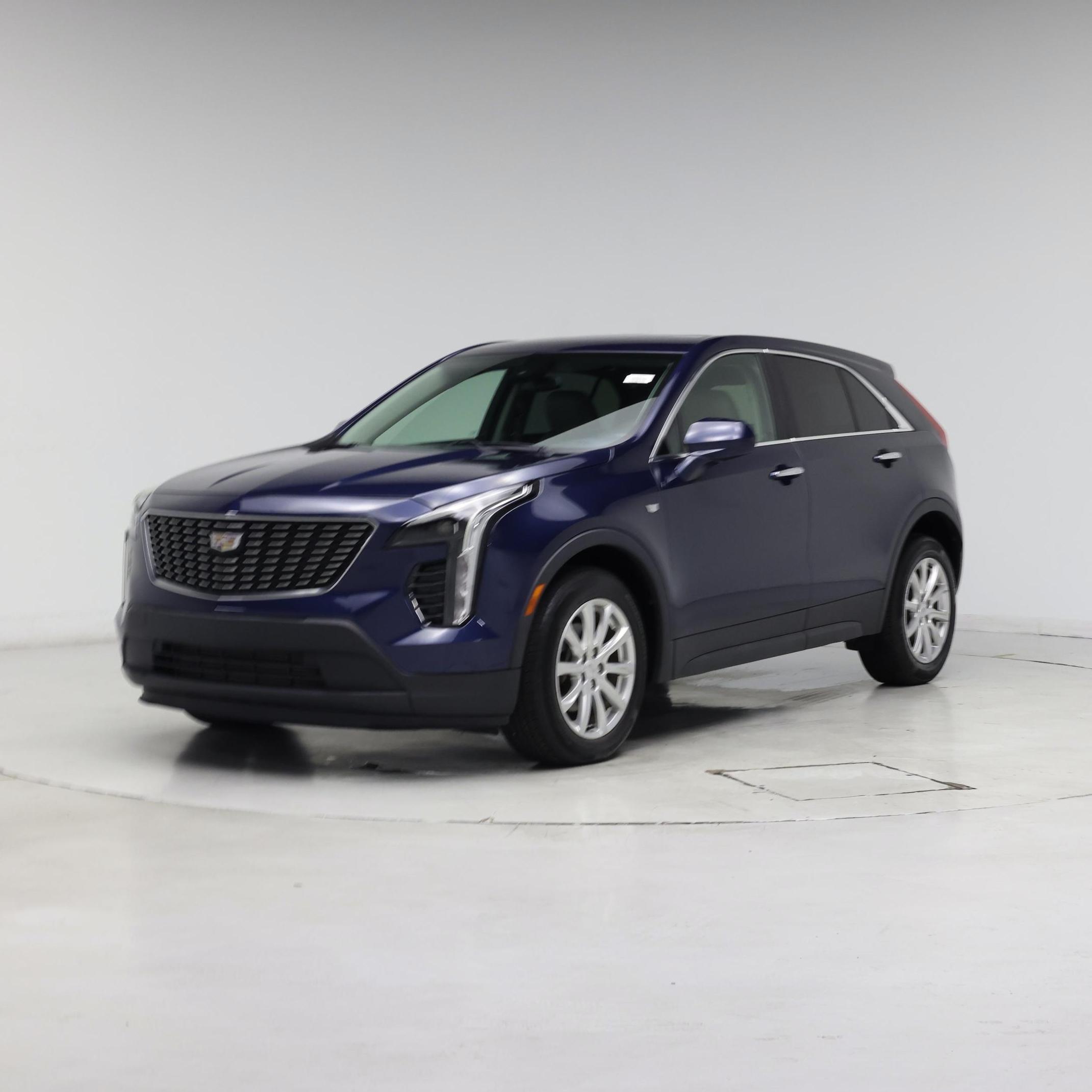 Thumbnail: 2019 Cadillac XT4 - 4