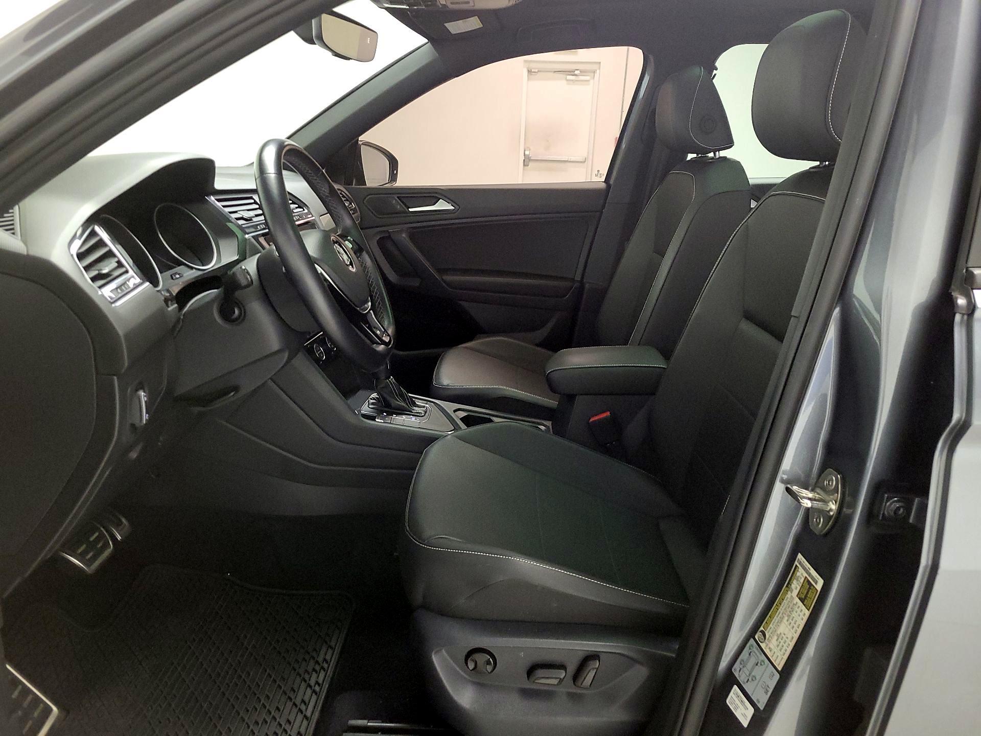 Thumbnail: 2021 Volkswagen Tiguan - 11