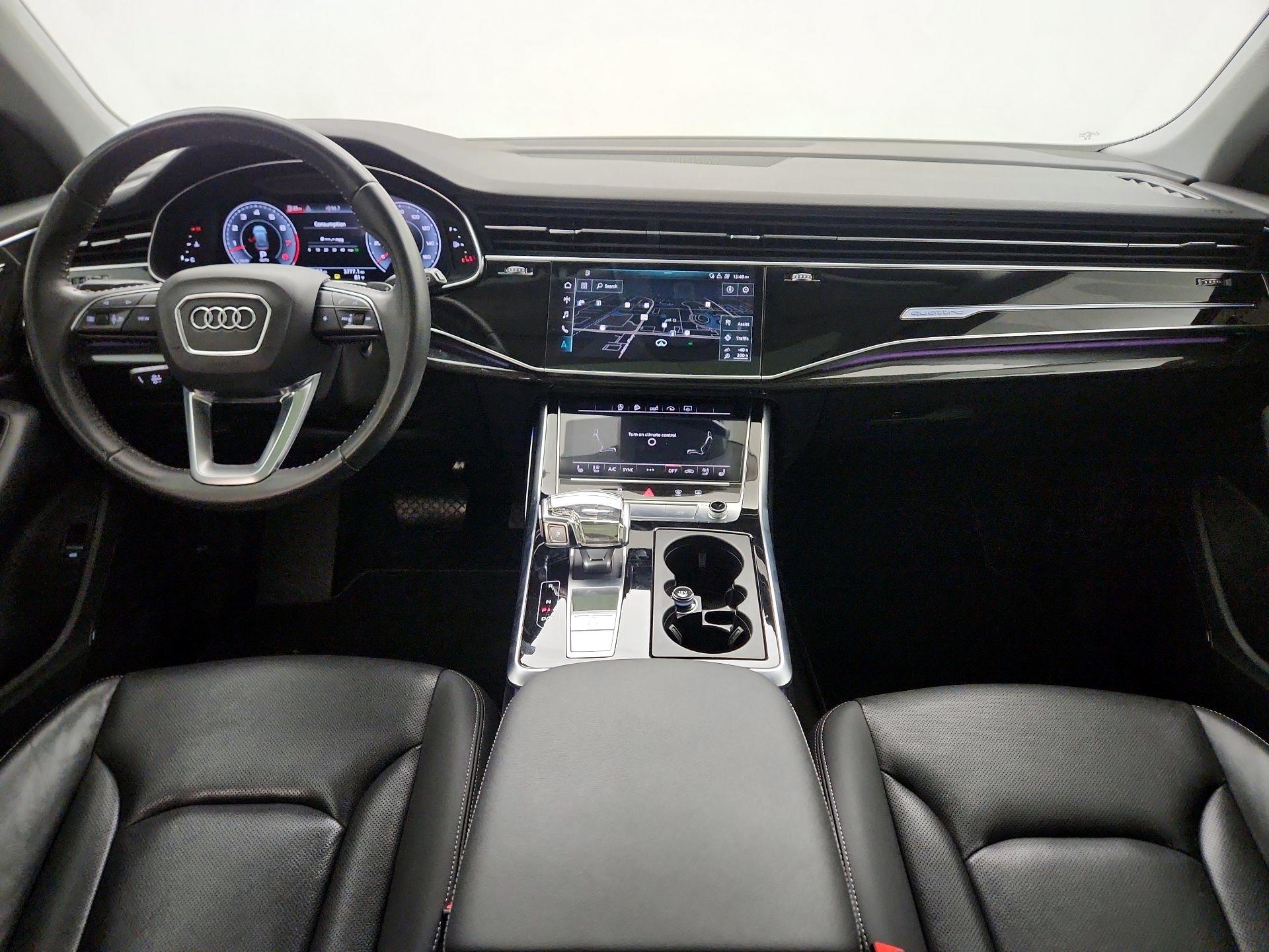 Thumbnail: 2020 Audi Q8 - 9