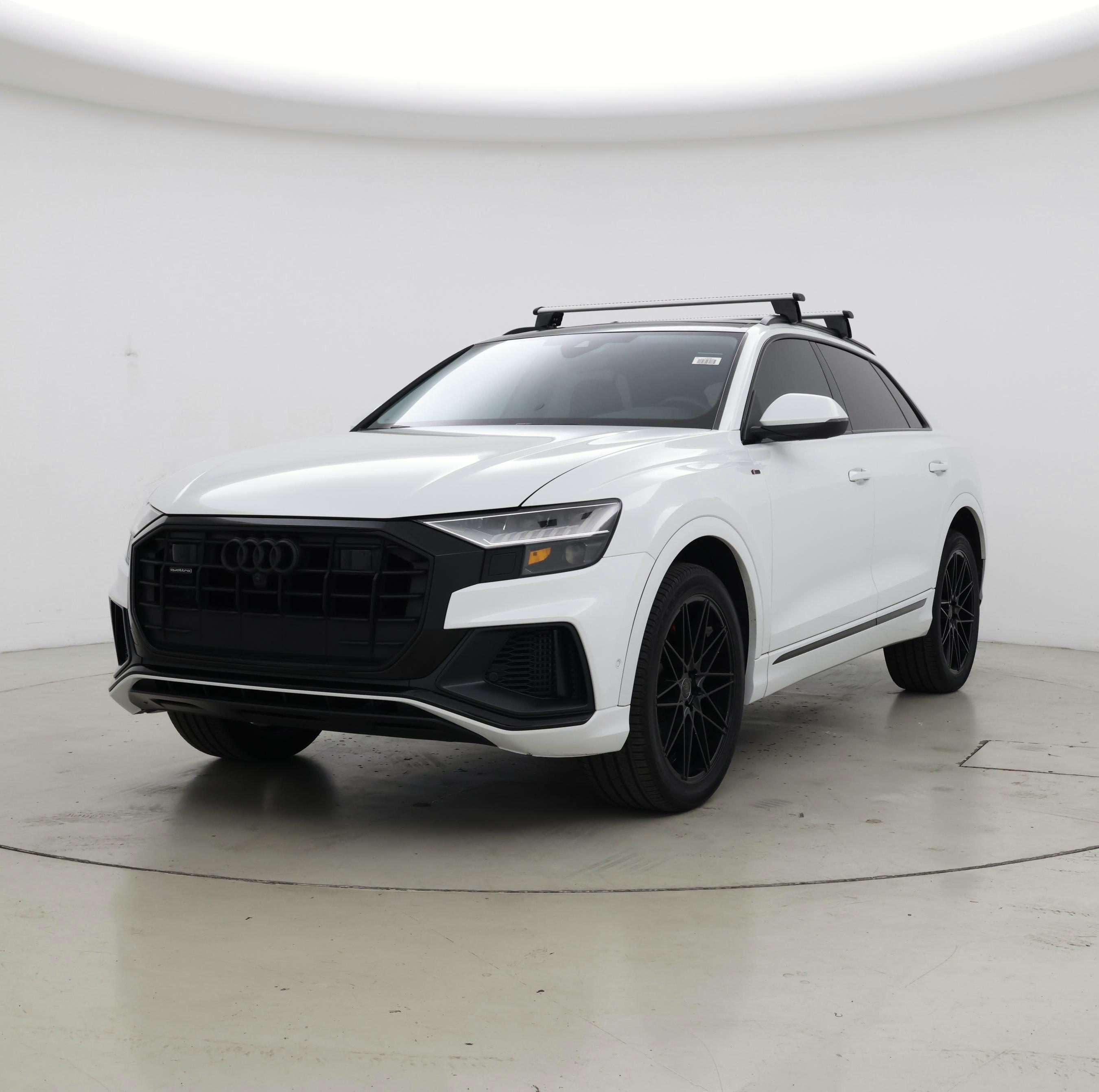 Thumbnail: 2020 Audi Q8 - 4