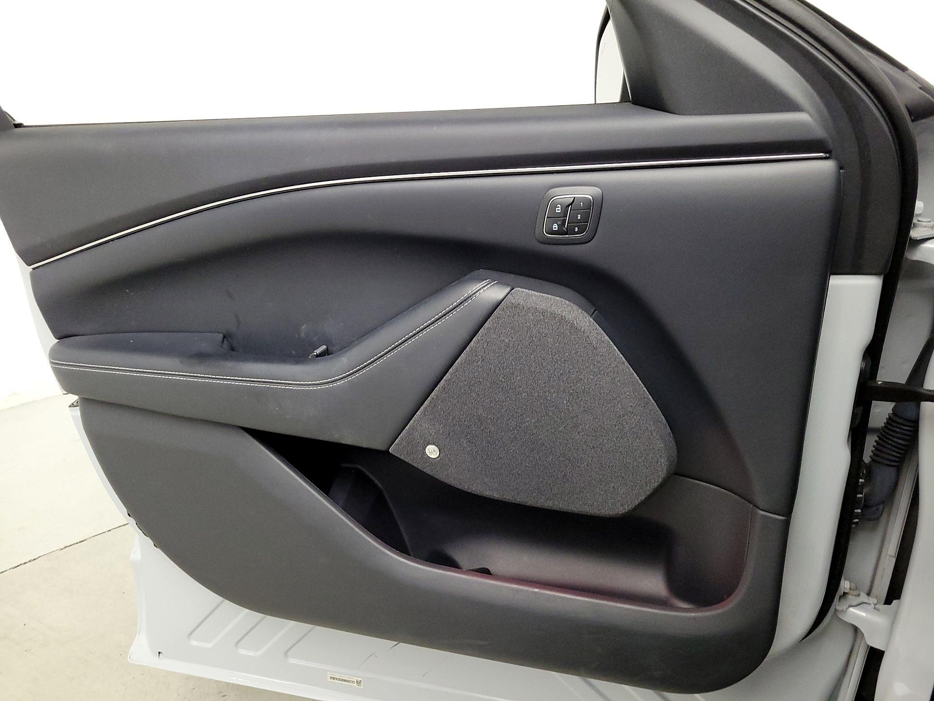 Thumbnail: 2022 Ford Mustang Mach-E - 12