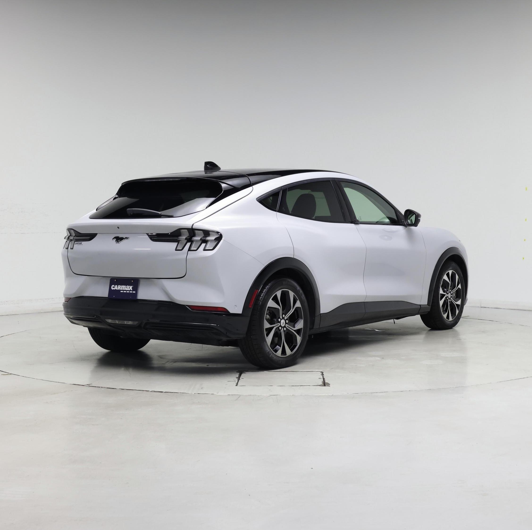 Thumbnail: 2022 Ford Mustang Mach-E - 8